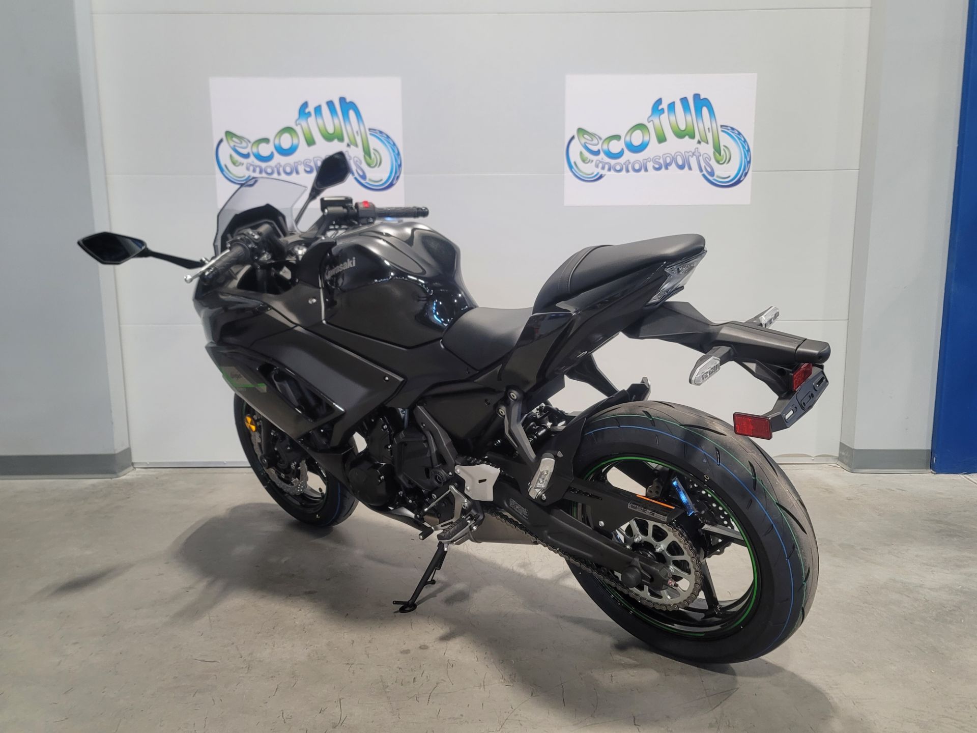 New 2025 Kawasaki Ninja 650 | Motorcycles in Forest Lake MN