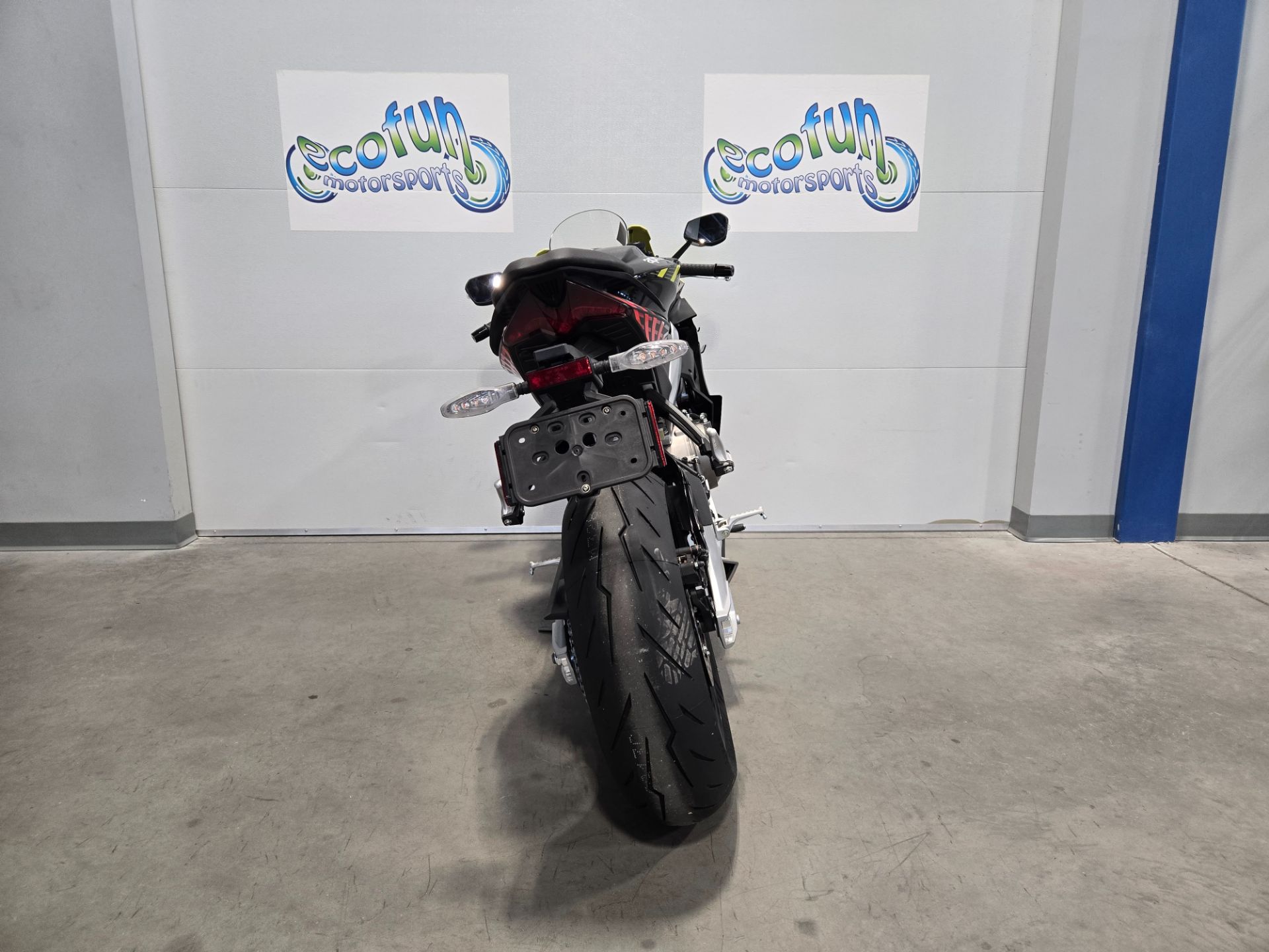 2027 Aprilia RS photo 6