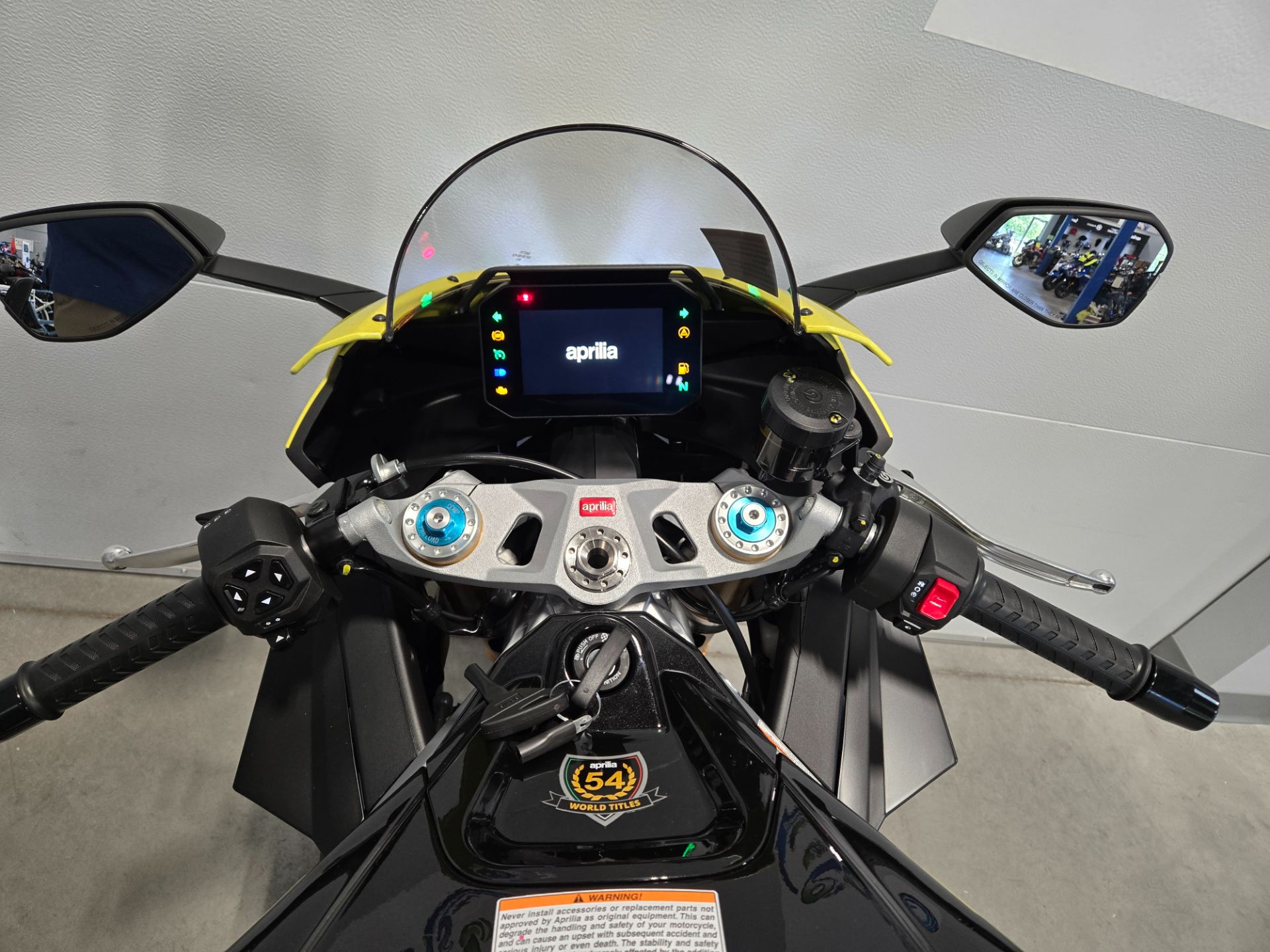 2027 Aprilia RS photo 7
