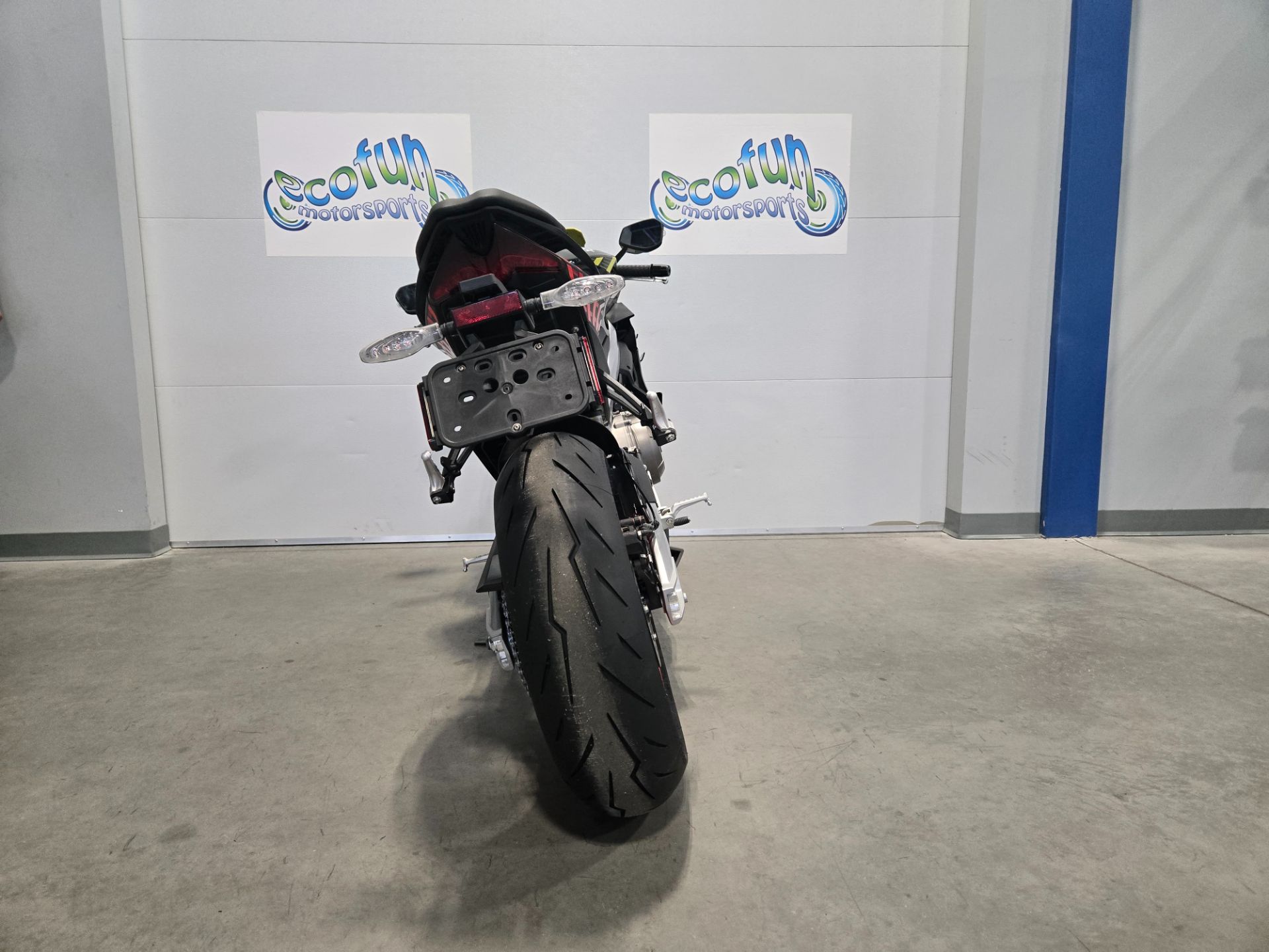 2027 Aprilia RS photo 8
