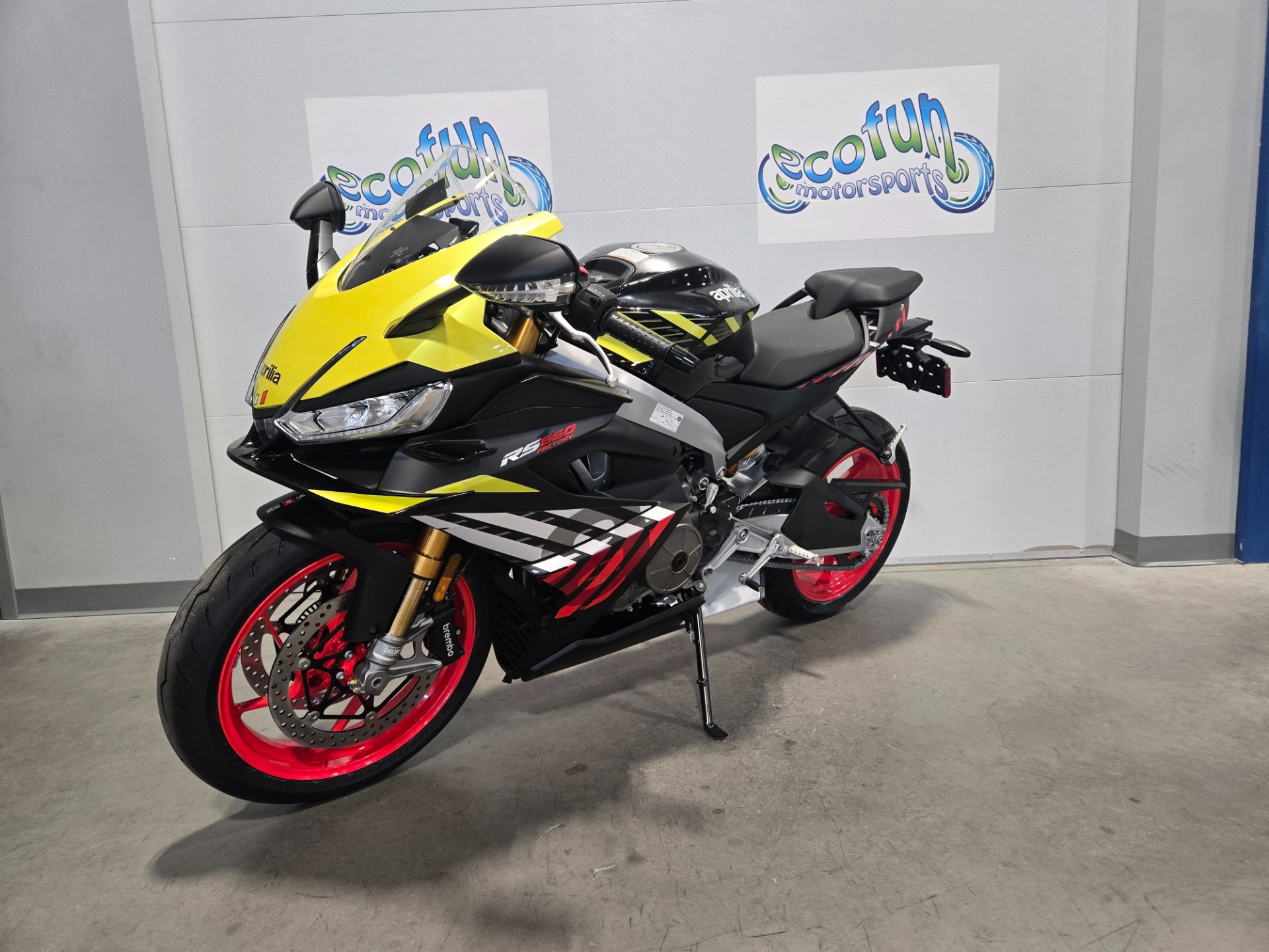 2027 Aprilia RS photo 9