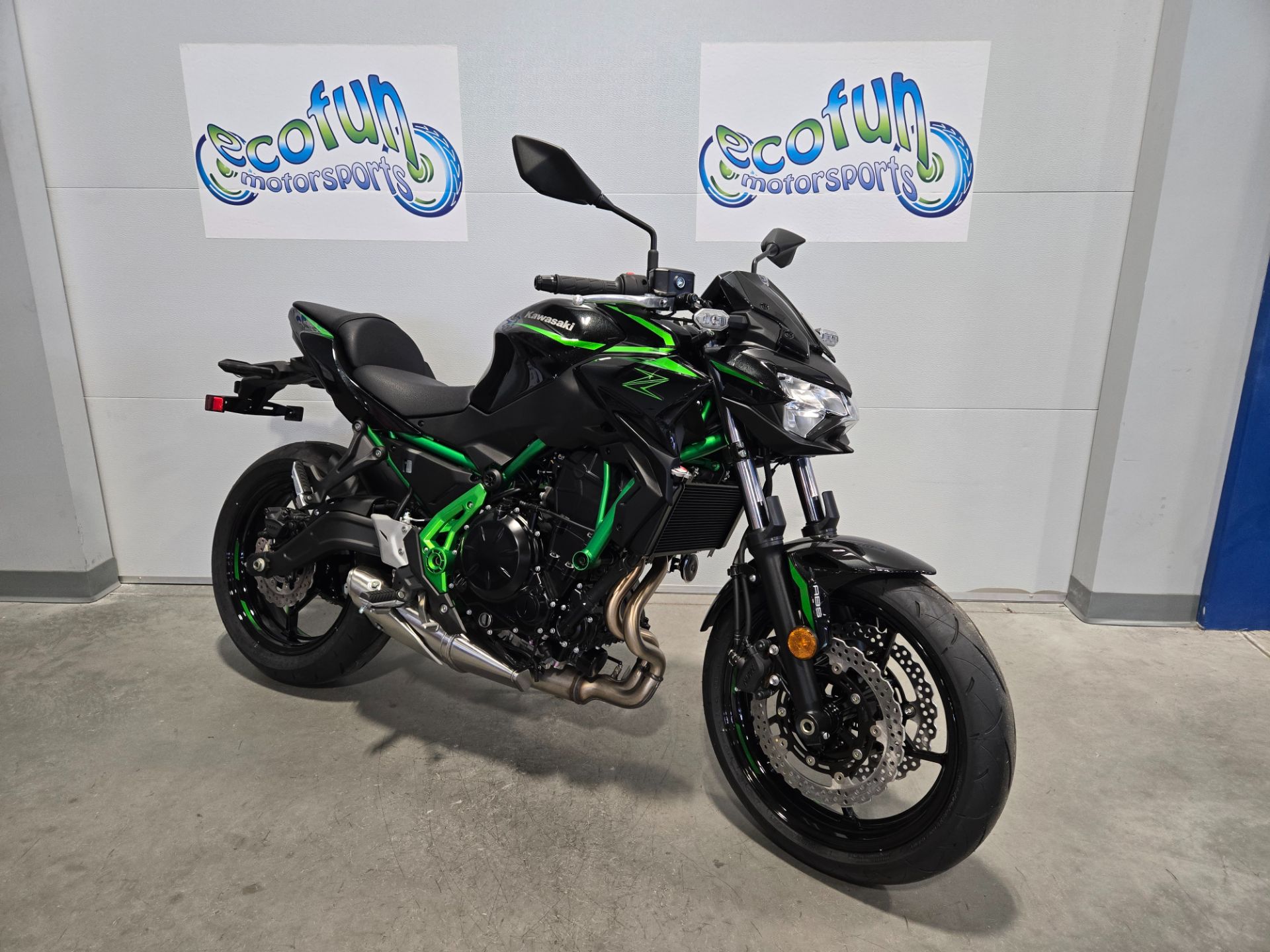 New 2025 Kawasaki Z650 ABS | Motorcycles in Forest Lake MN