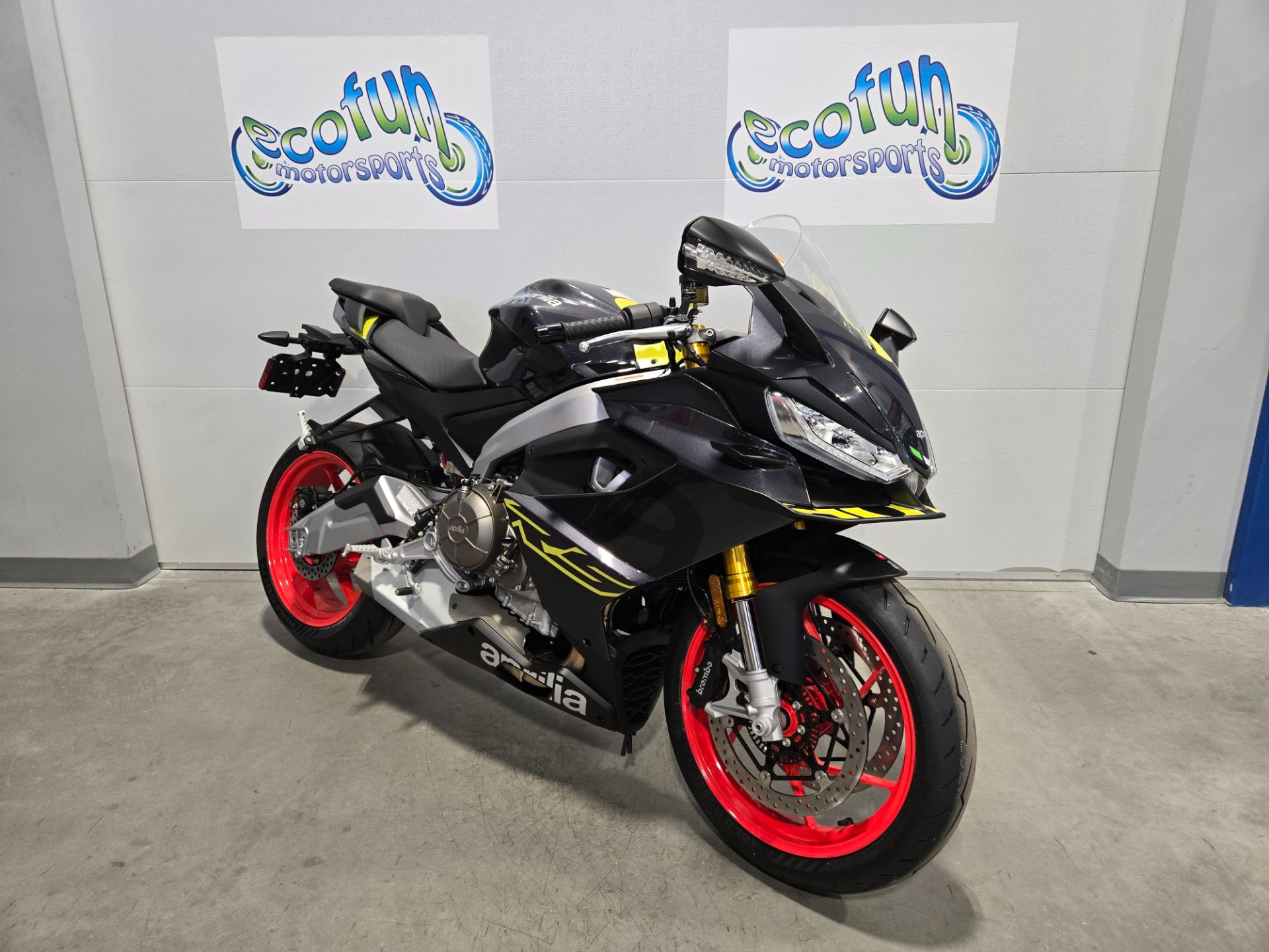 2026 Aprilia RS photo 3
