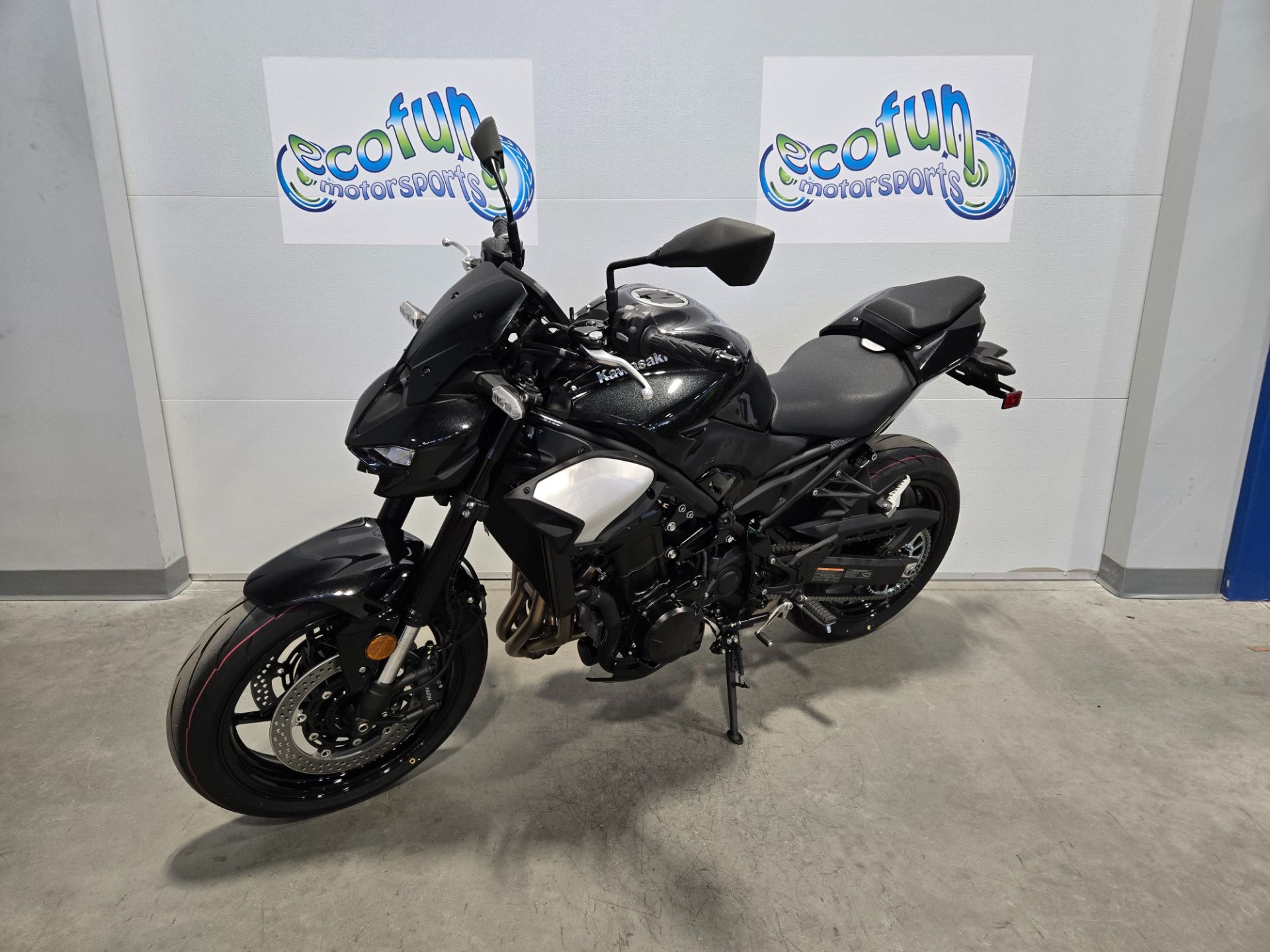 New 2025 Kawasaki Z900 ABS | Motorcycles in Forest Lake MN