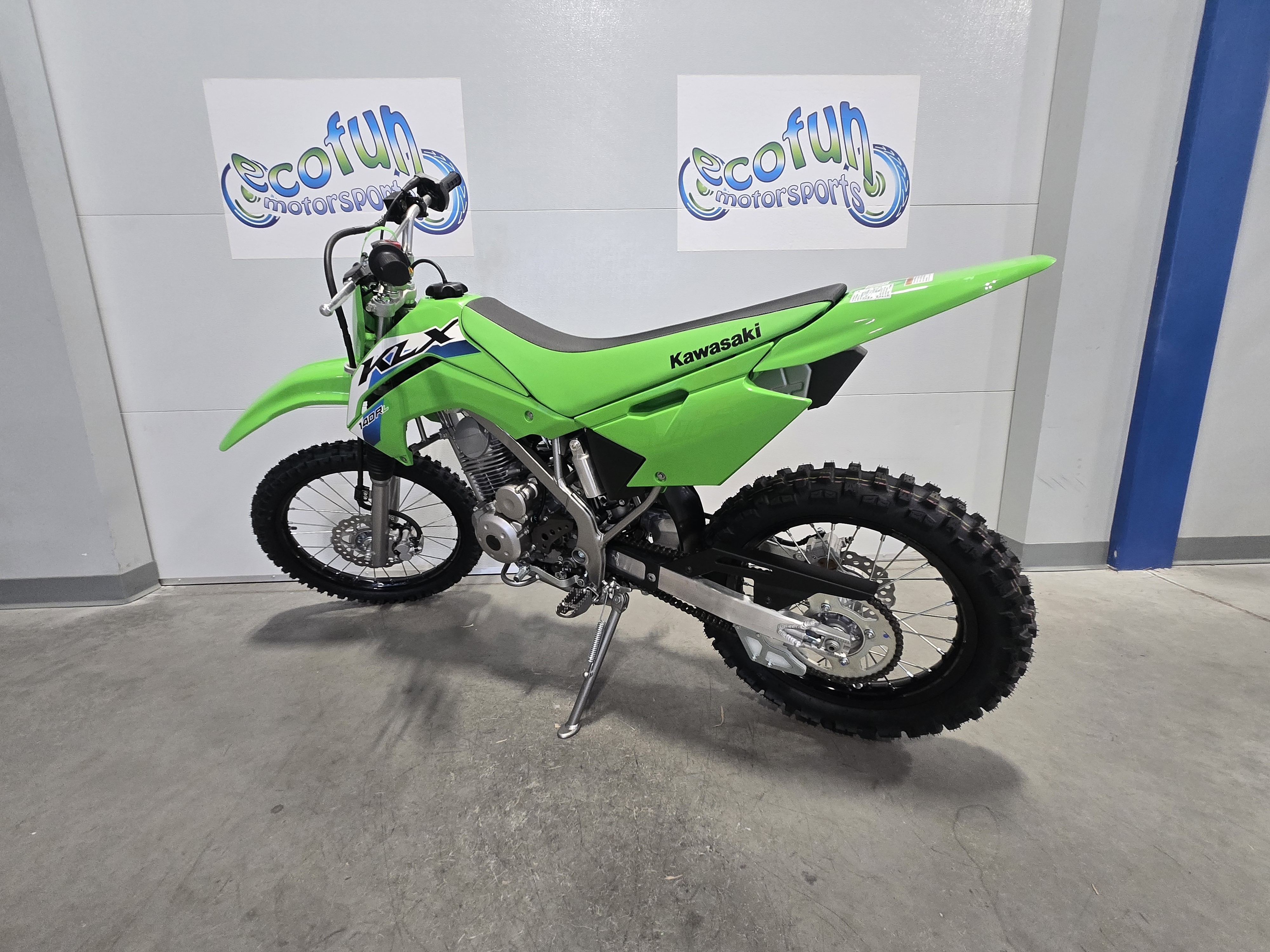 2027 Kawasaki KLX®140R L 8