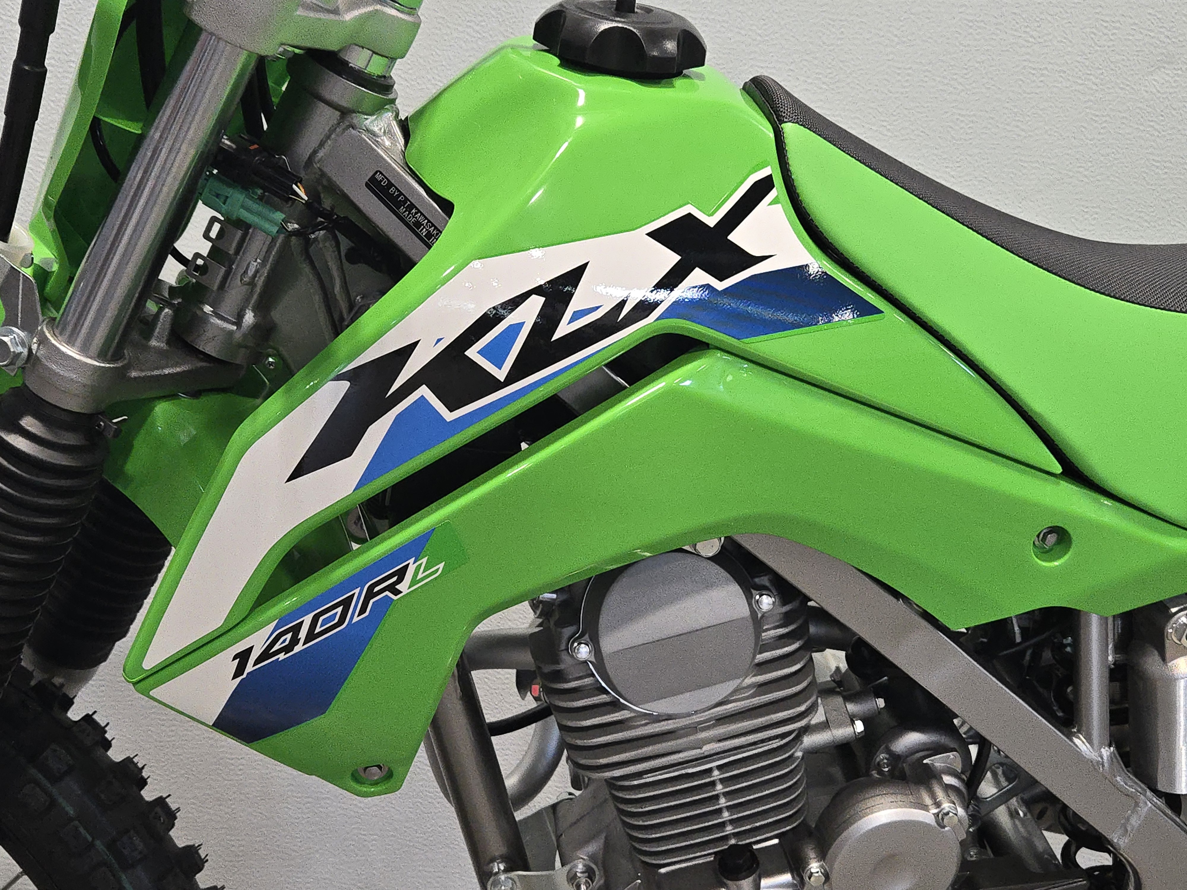 2027 Kawasaki KLX®140R L 11