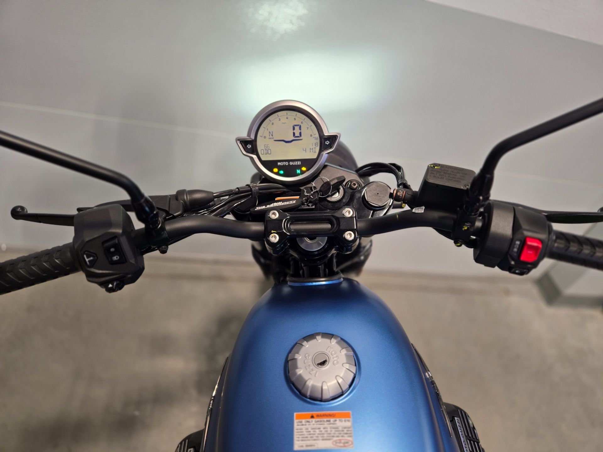 2026 Moto Guzzi photo 6