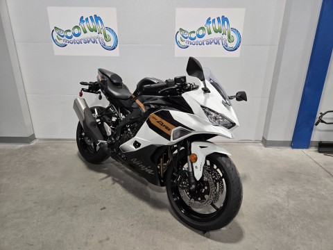 New 2026 Kawasaki Ninja® ZX™-4RR ABS | Motorcycles in Forest Lake
