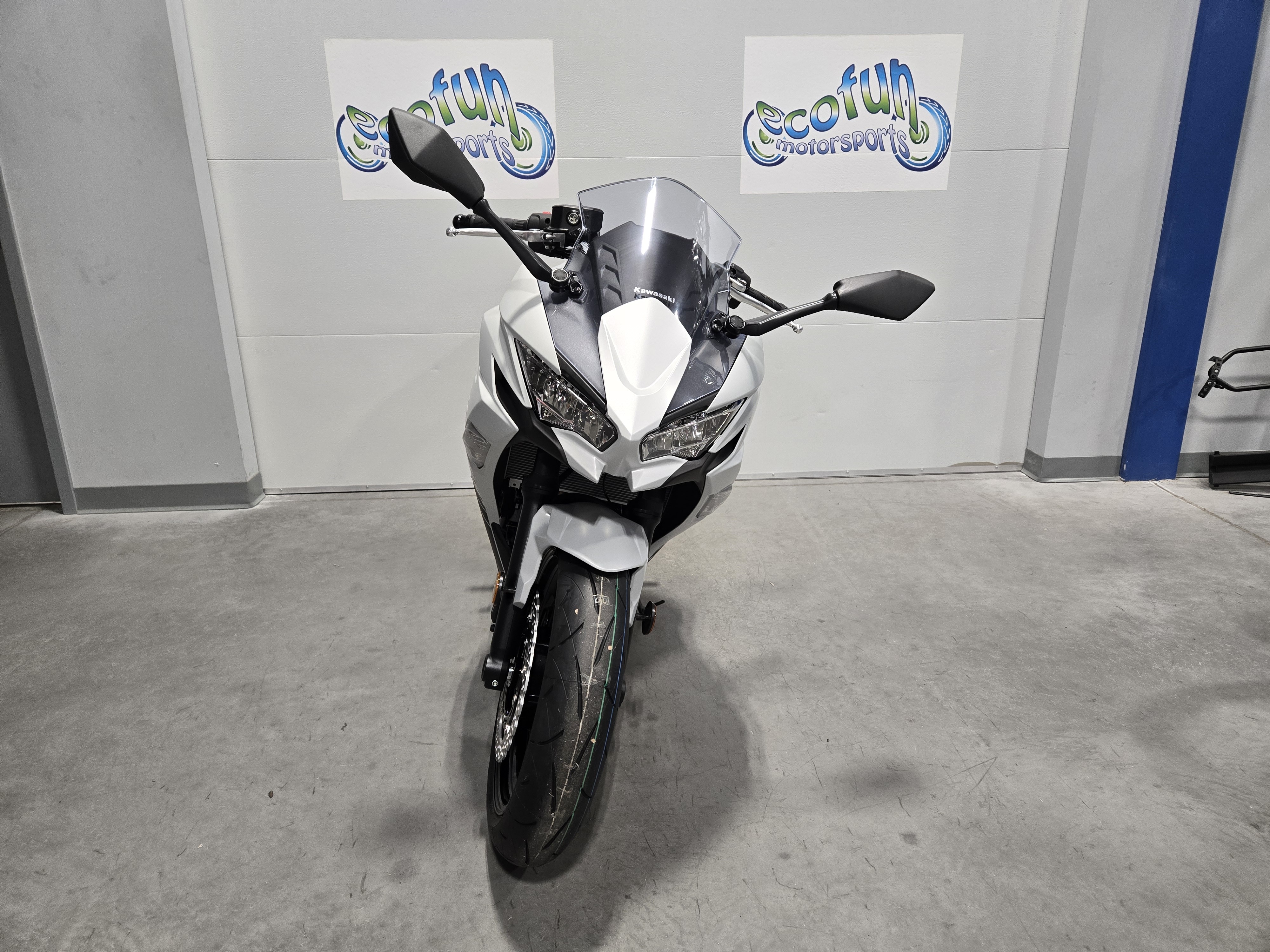 2026 Kawasaki Ninja® 650 ABS 5