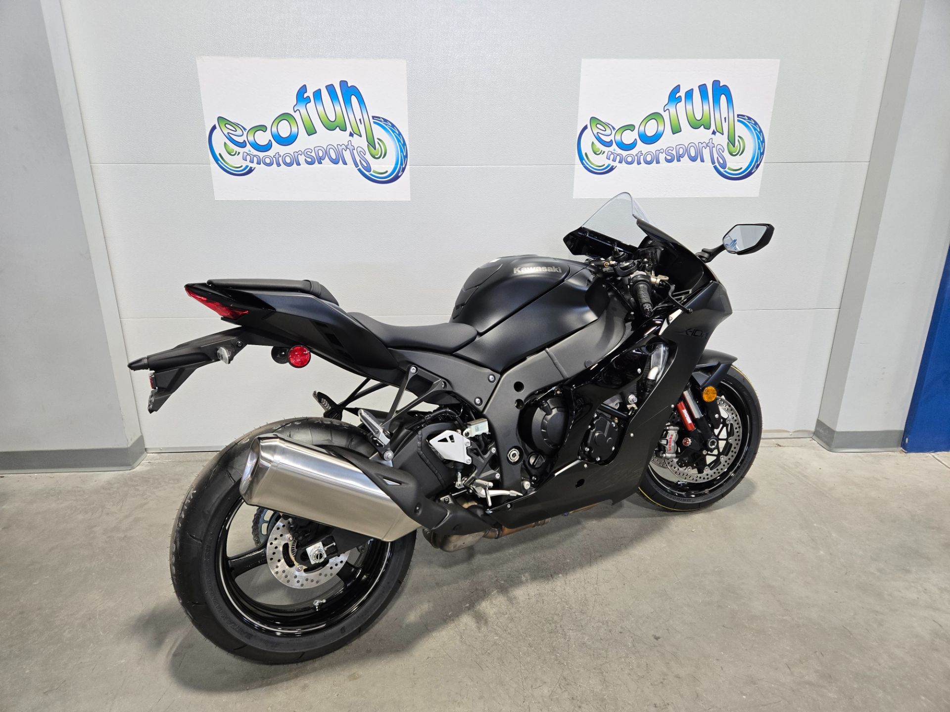 New 2025 Kawasaki Ninja ZX-10R ABS | Motorcycles in Forest