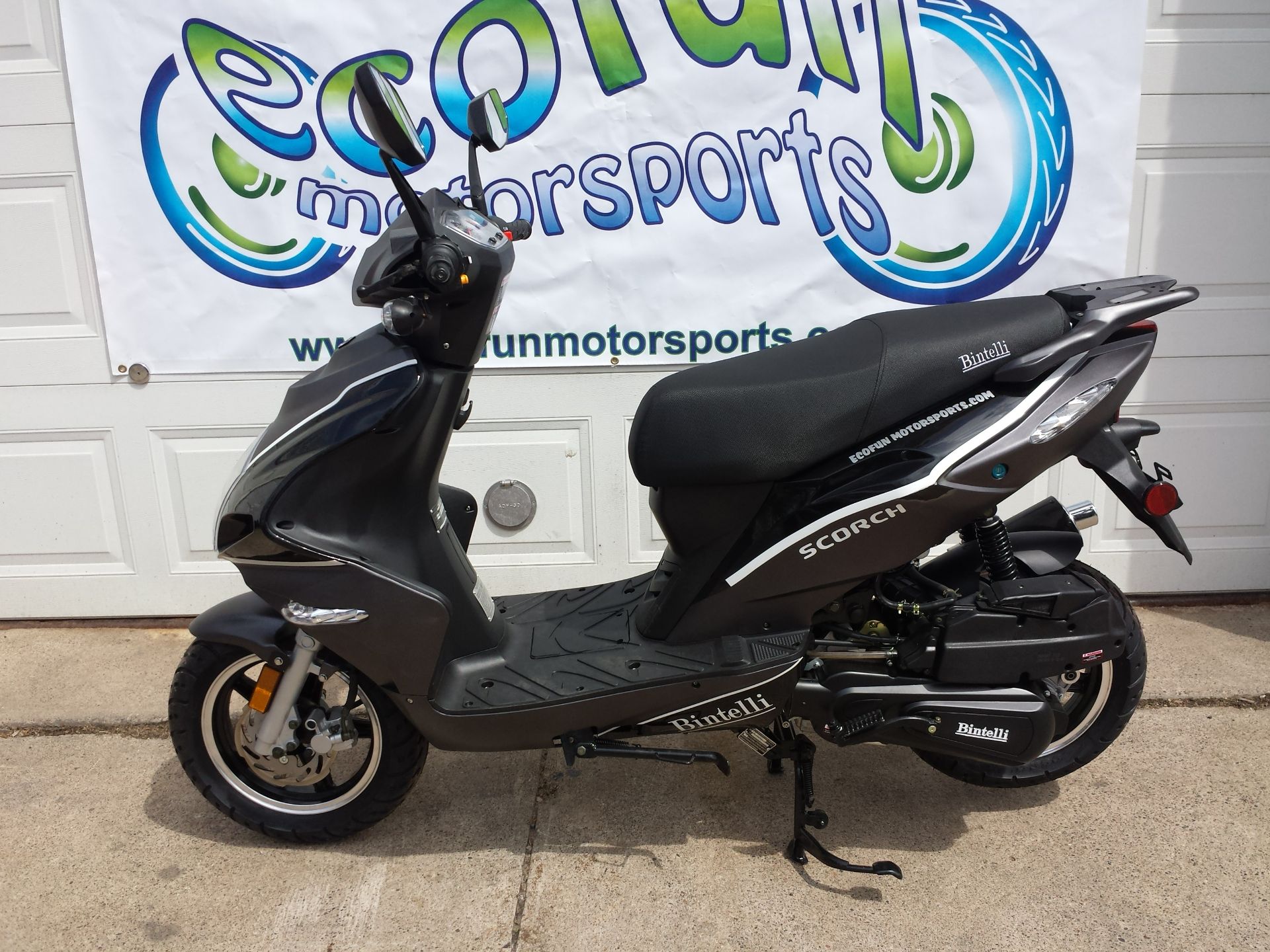 New 2023 YNGF Scorch 150cc Scooter | Scooters in Forest Lake MN
