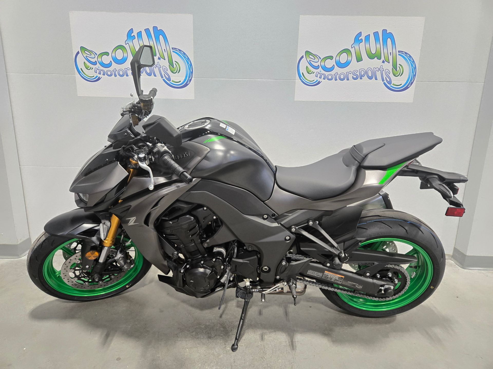 New 2026 Kawasaki Z1100 SE ABS | Motorcycles in Forest Lake MN