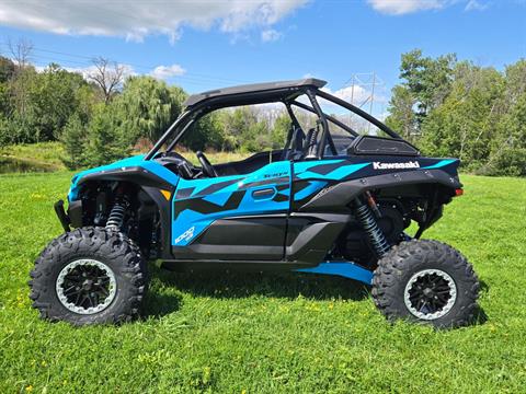 【SALE〜10/26】 アーチェリー New 2026 Kawasaki Teryx KRX 1000 eS | Utility Vehicles in Forest