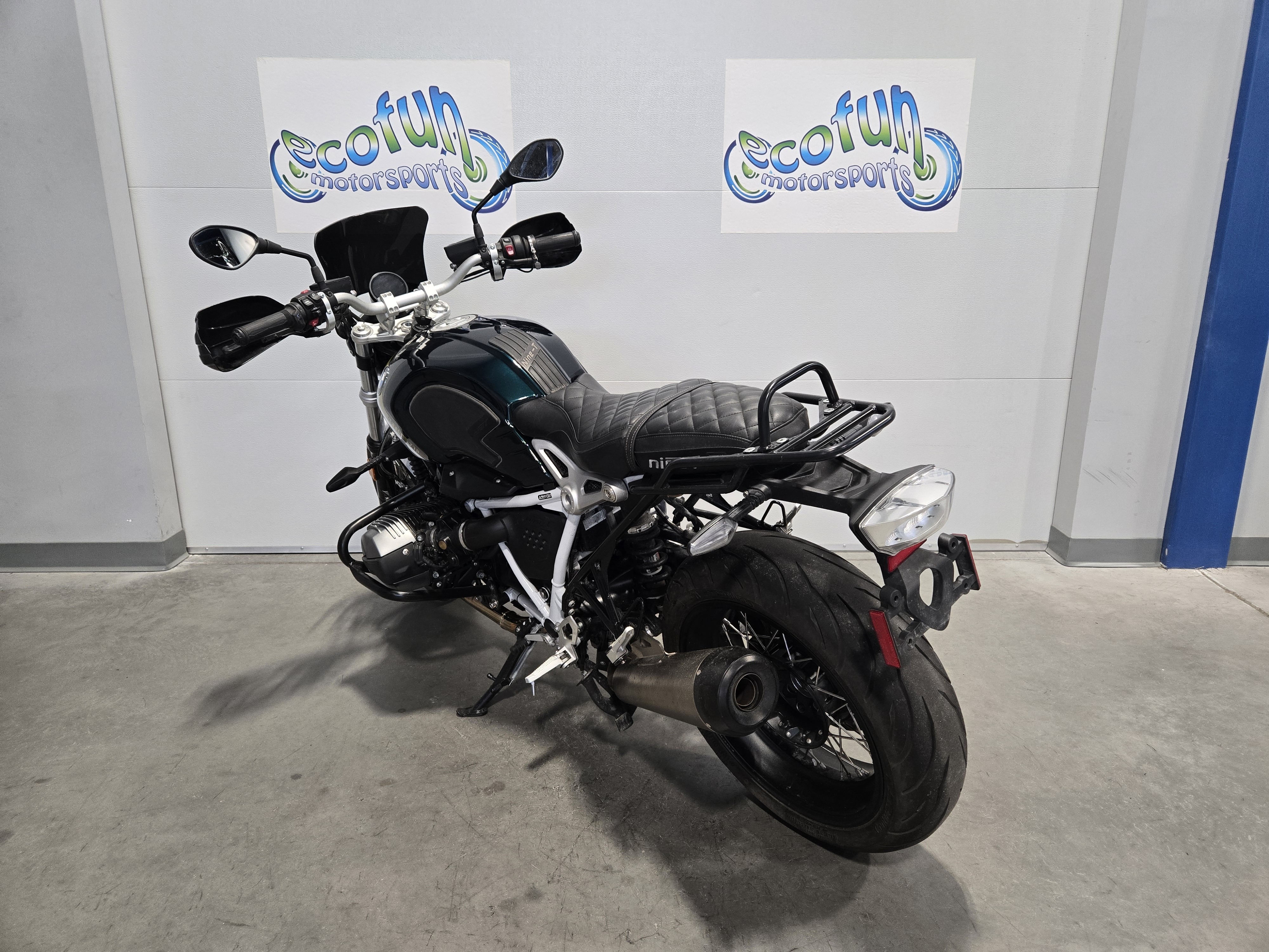 2023 BMW R nineT photo 6
