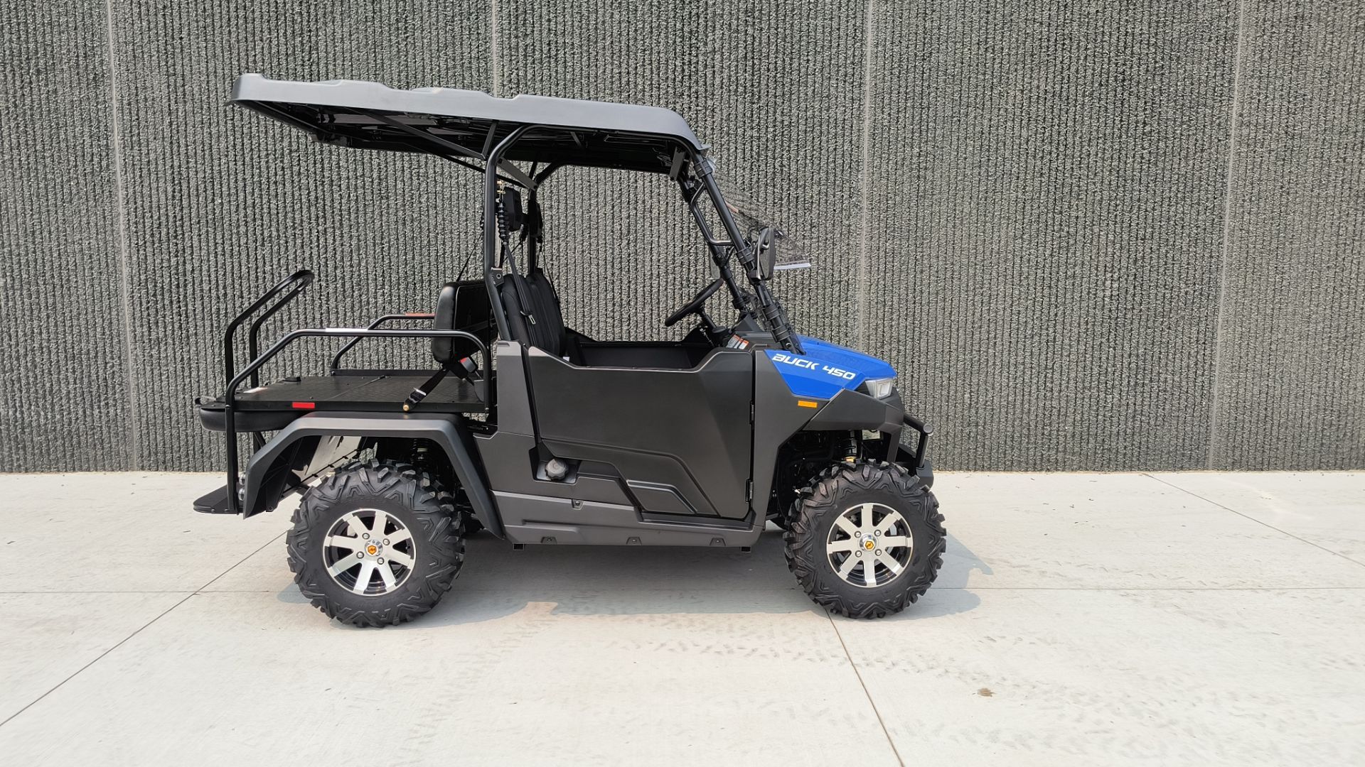 FNTC T-DECK 139 × RIDE RODEO M New 2025 Massimo Buck 450X EFI Golf Cart | Utility Vehicles in