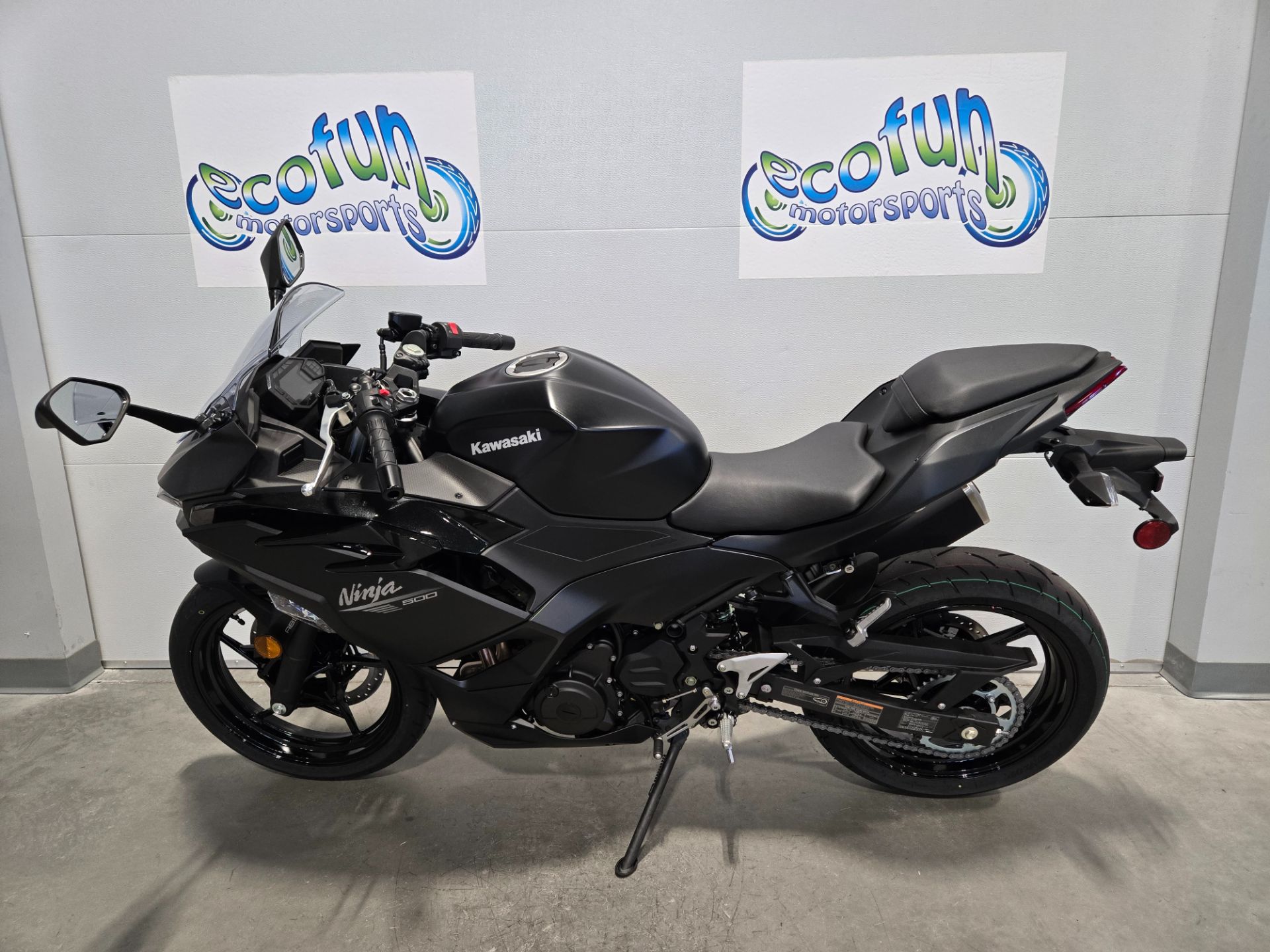 New 2026 Kawasaki Ninja® 500 ABS | Motorcycles in Forest Lake MN