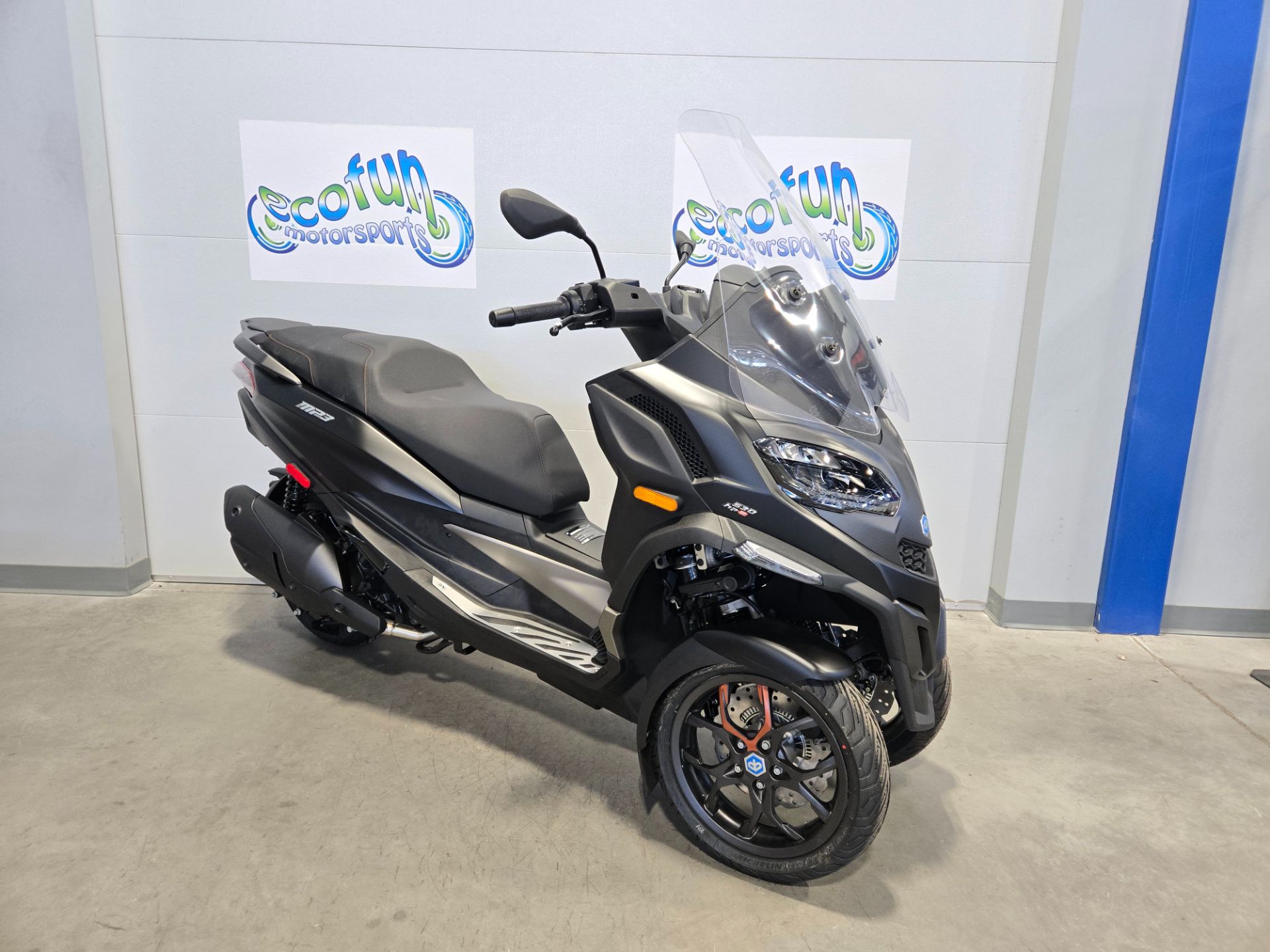 New 2026 Piaggio MP3 530 Exclusive | Scooters in Forest Lake MN