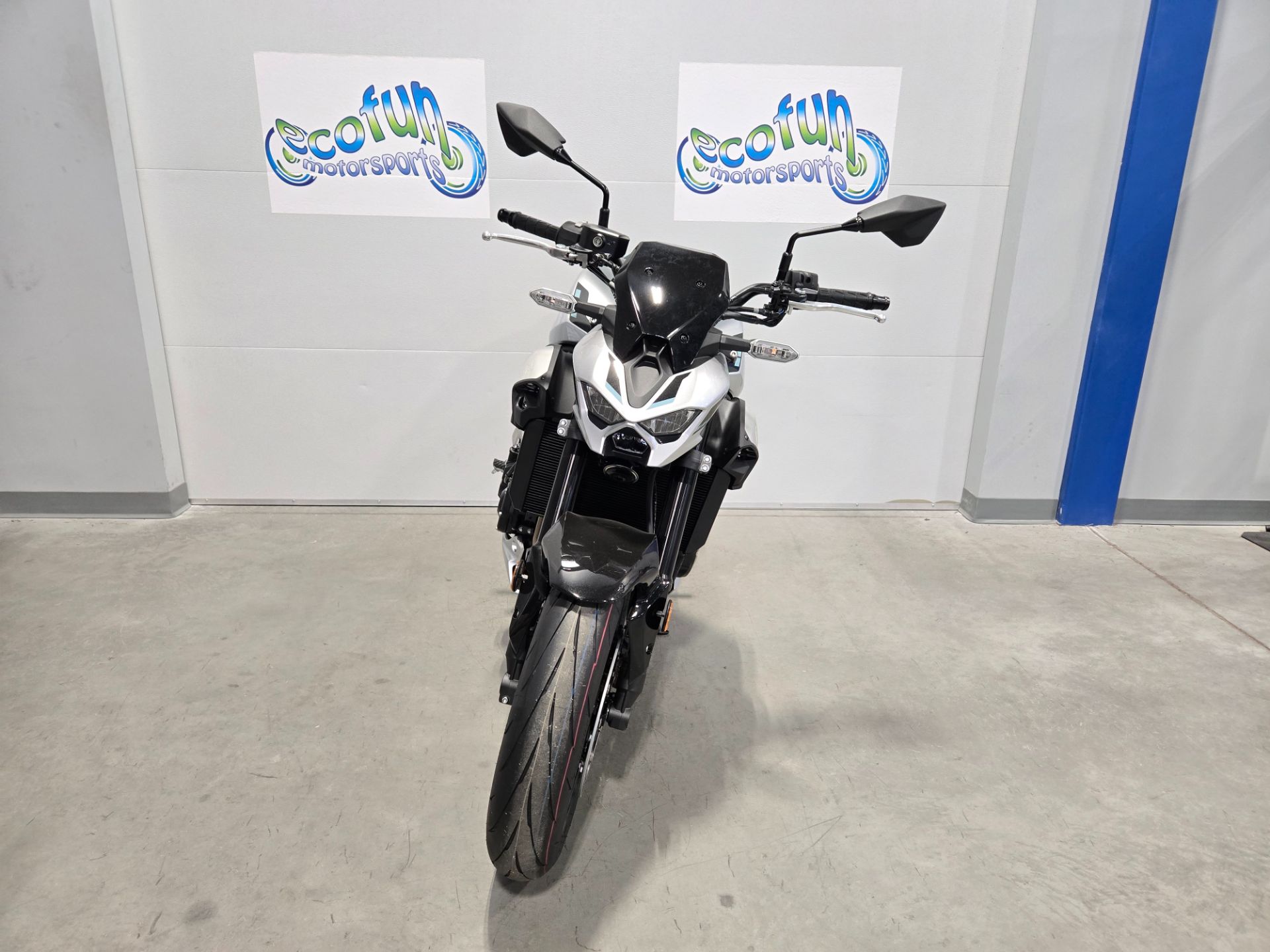 New 2025 Kawasaki Z900 ABS | Motorcycles in Forest Lake MN