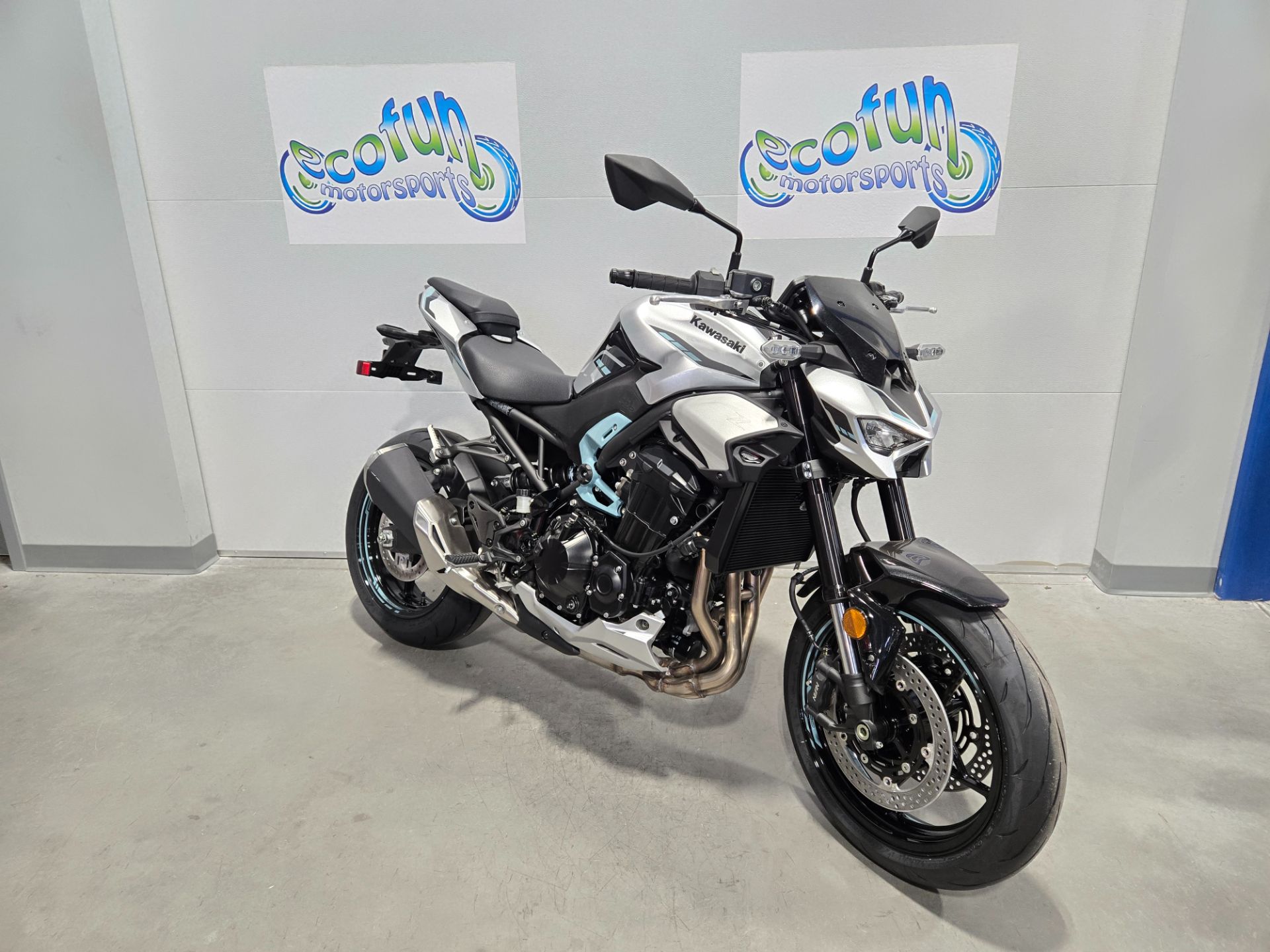 New 2025 Kawasaki Z900 ABS | Motorcycles in Forest Lake MN