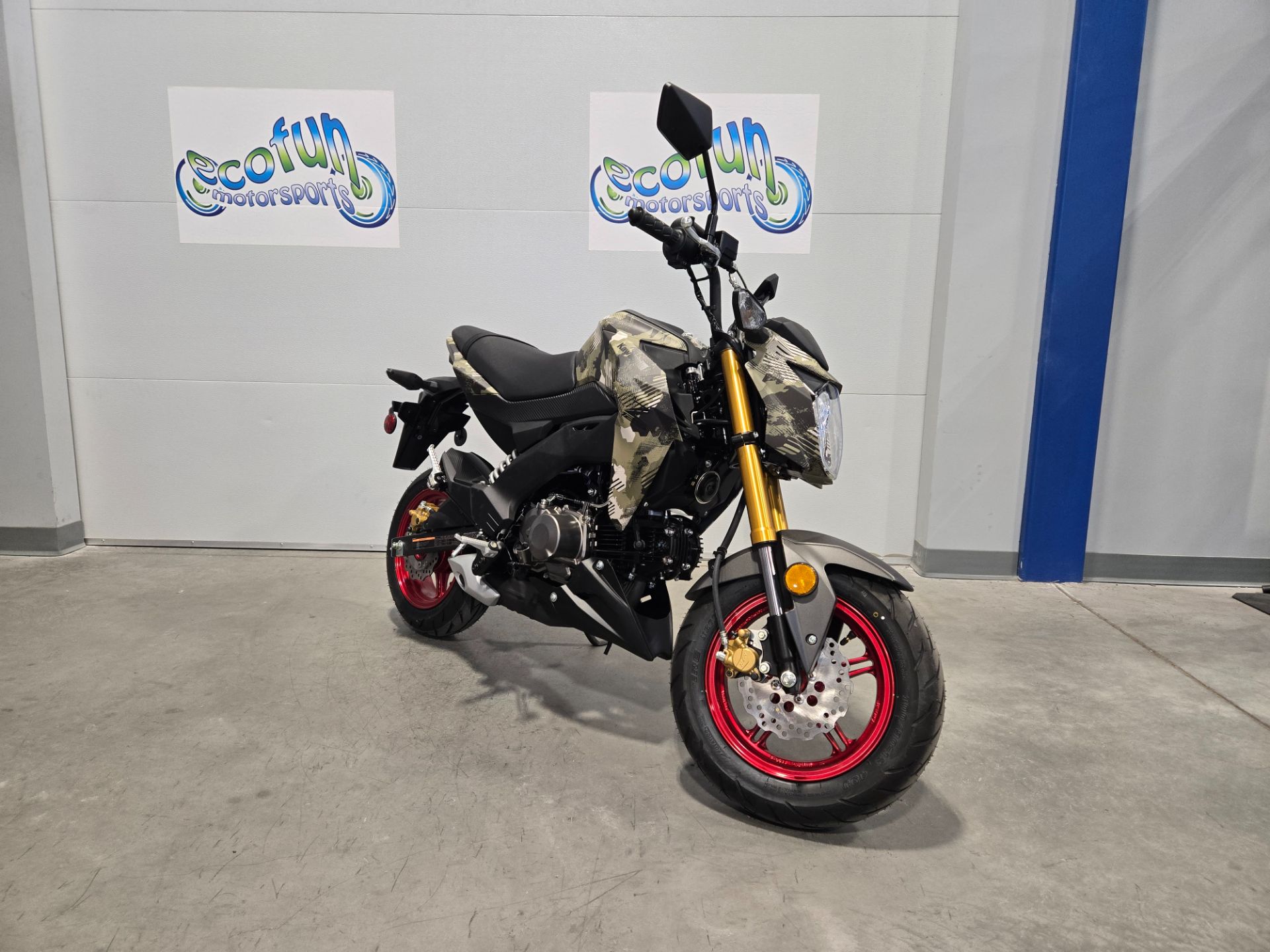 New 2025 Kawasaki Z125 Pro | Motorcycles in Forest Lake MN