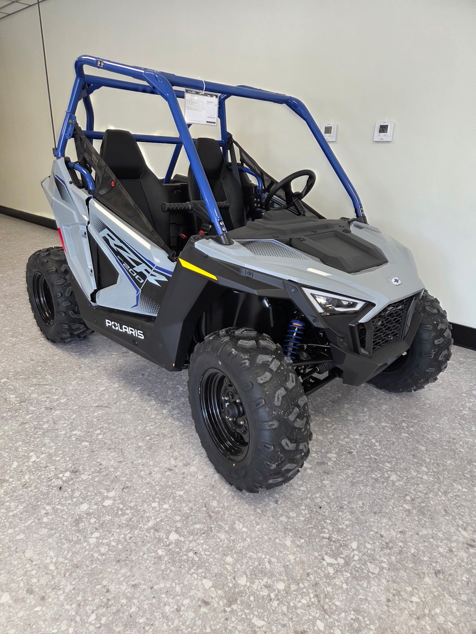 2026 Polaris RZR 200 EFI 4
