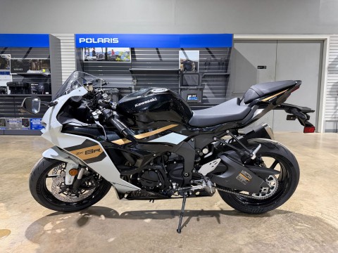 2026 Kawasaki Ninja ZX-6R ABS — photo 1 of 5