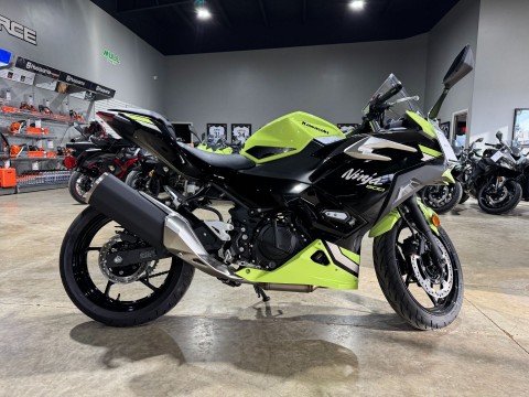 2026 Kawasaki Ninja 500 SE ABS — photo 1 of 5