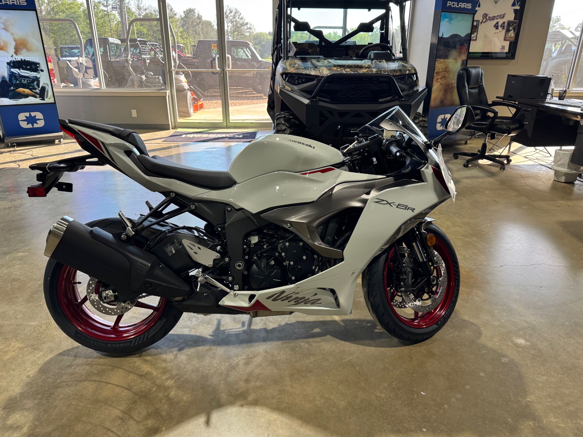 New 2025 Kawasaki Ninja® ZX™-6R, Brookhaven MS | Specs, Price