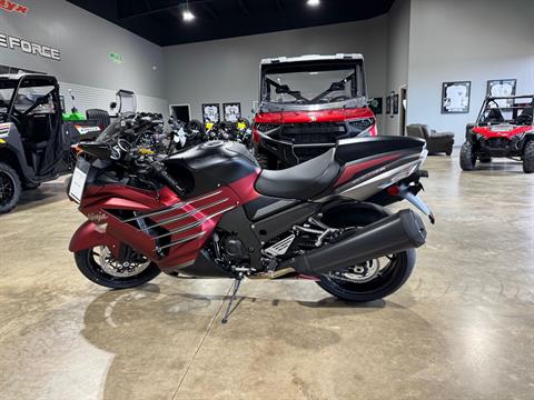 2025 Kawasaki Ninja ZX-14R ABS — photo 1 of 7