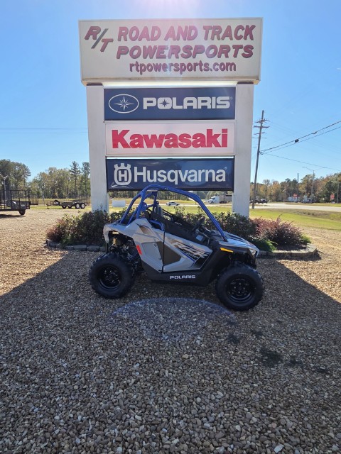 2026 Polaris RZR 200 EFI — photo 1 of 5
