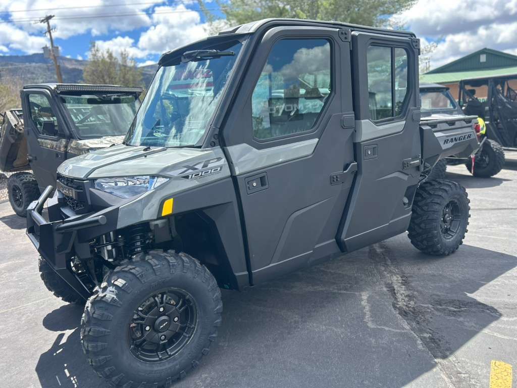 2027 Polaris Ranger Crew XP 1000 Cab 11