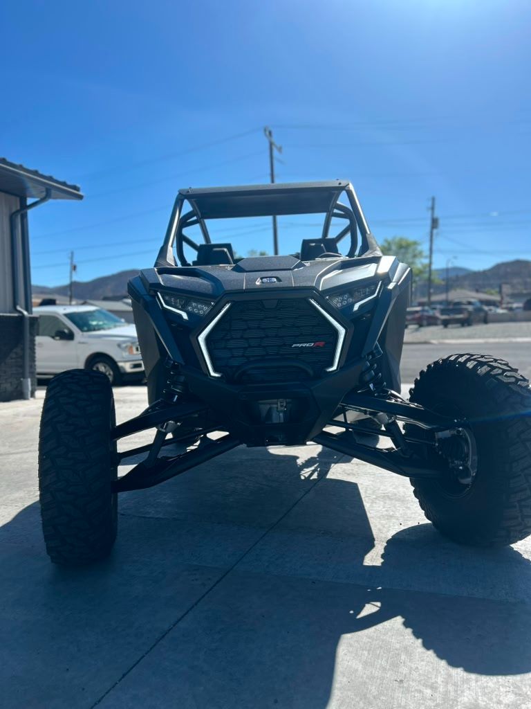 2026 Polaris RZR Pro R Ultimate 2