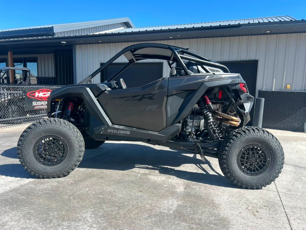 2026 Polaris RZR Pro R Ultimate 8