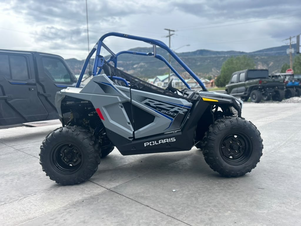 2026 Polaris RZR 200 EFI 6