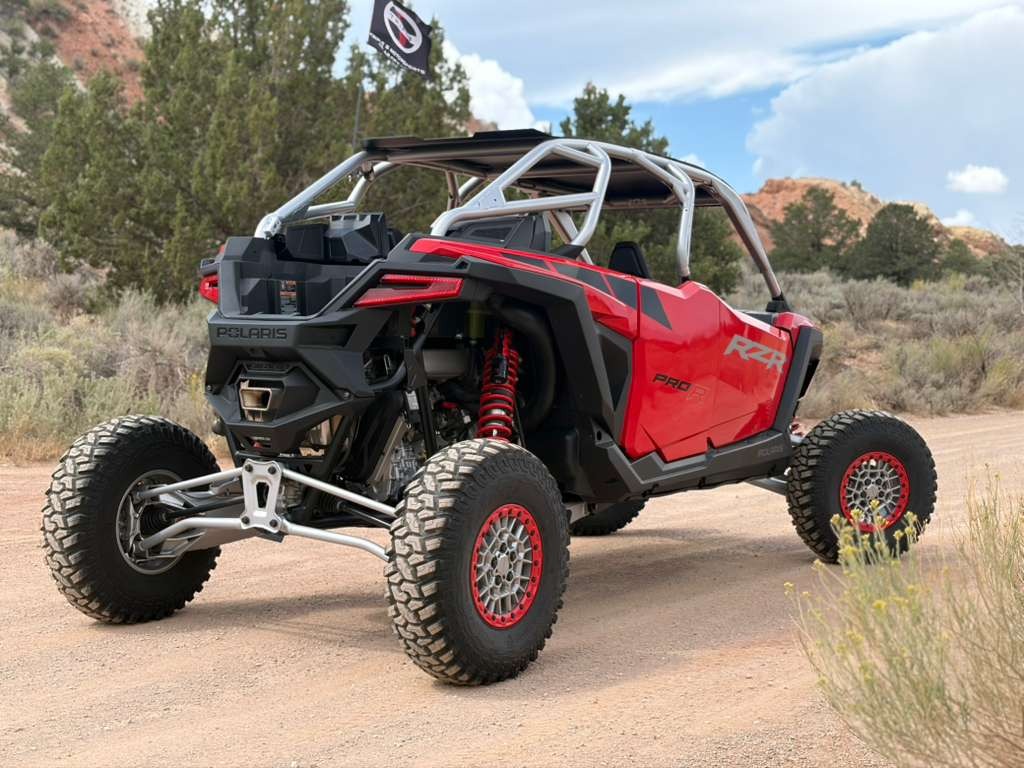 2026 Polaris RZR Pro R 4 Ultimate 4
