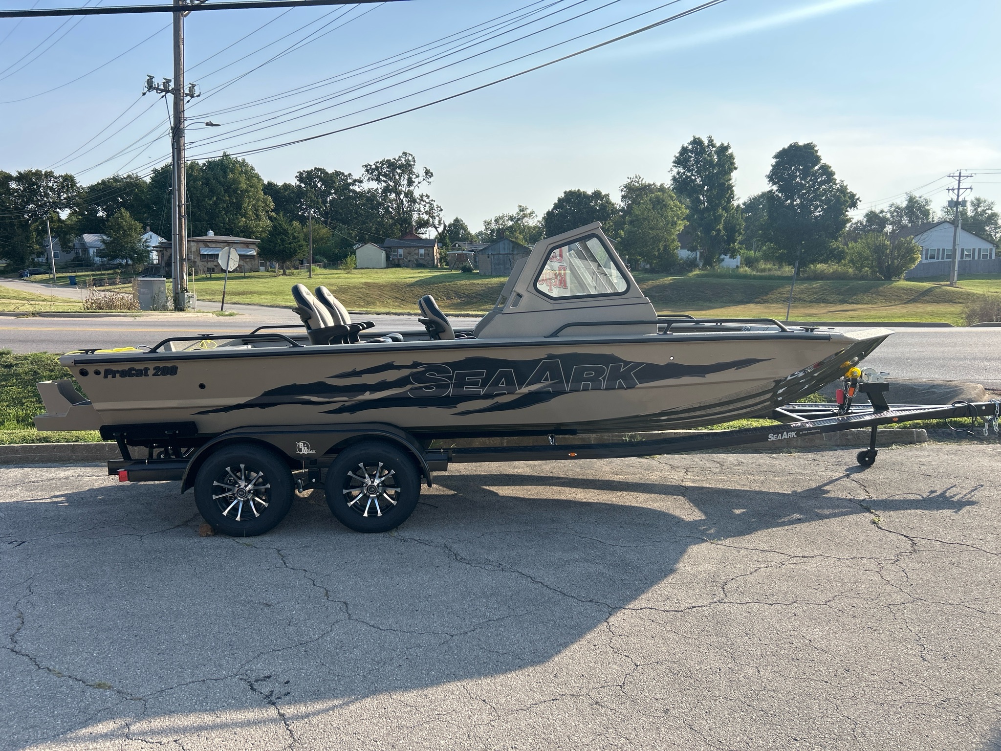 2027 Procat 200 - 2072