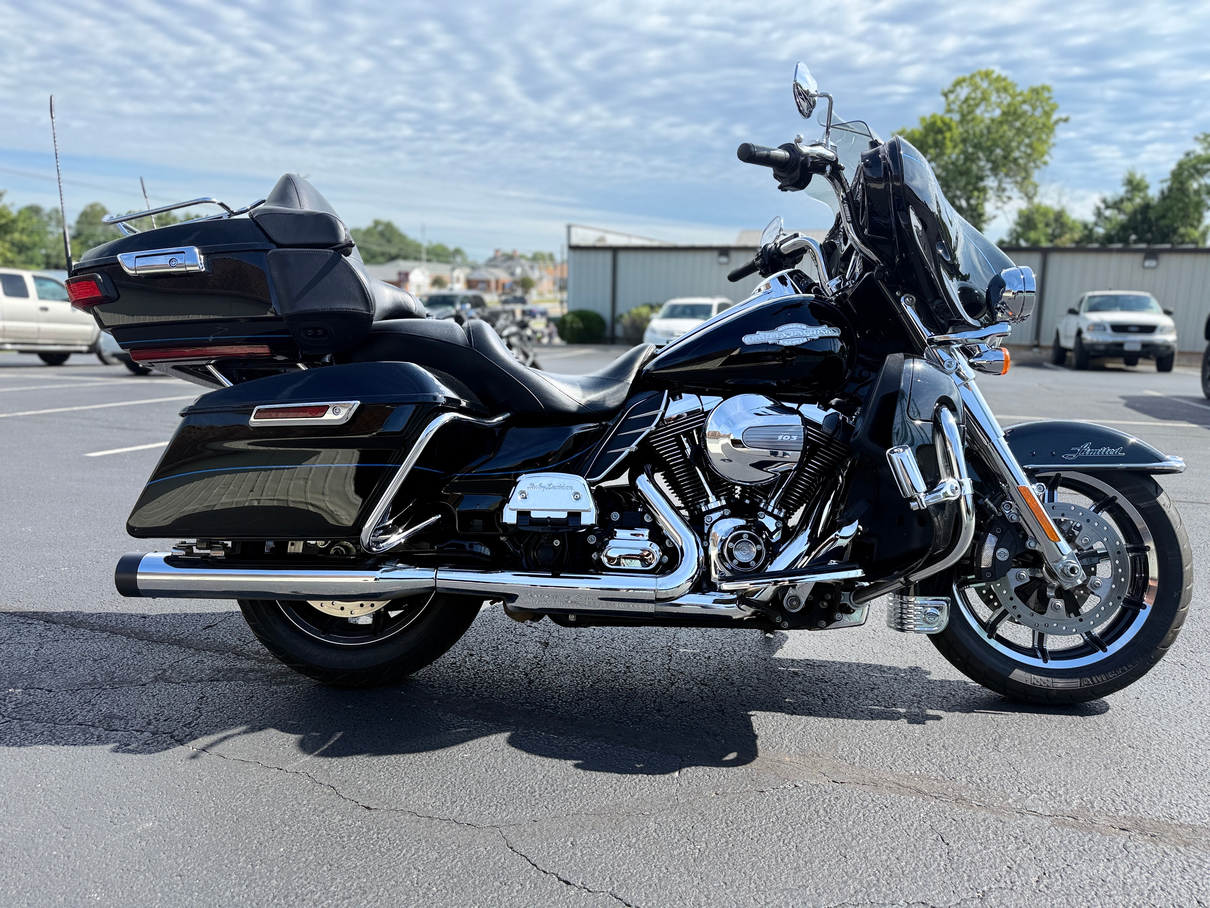 2015 Ultra Limited