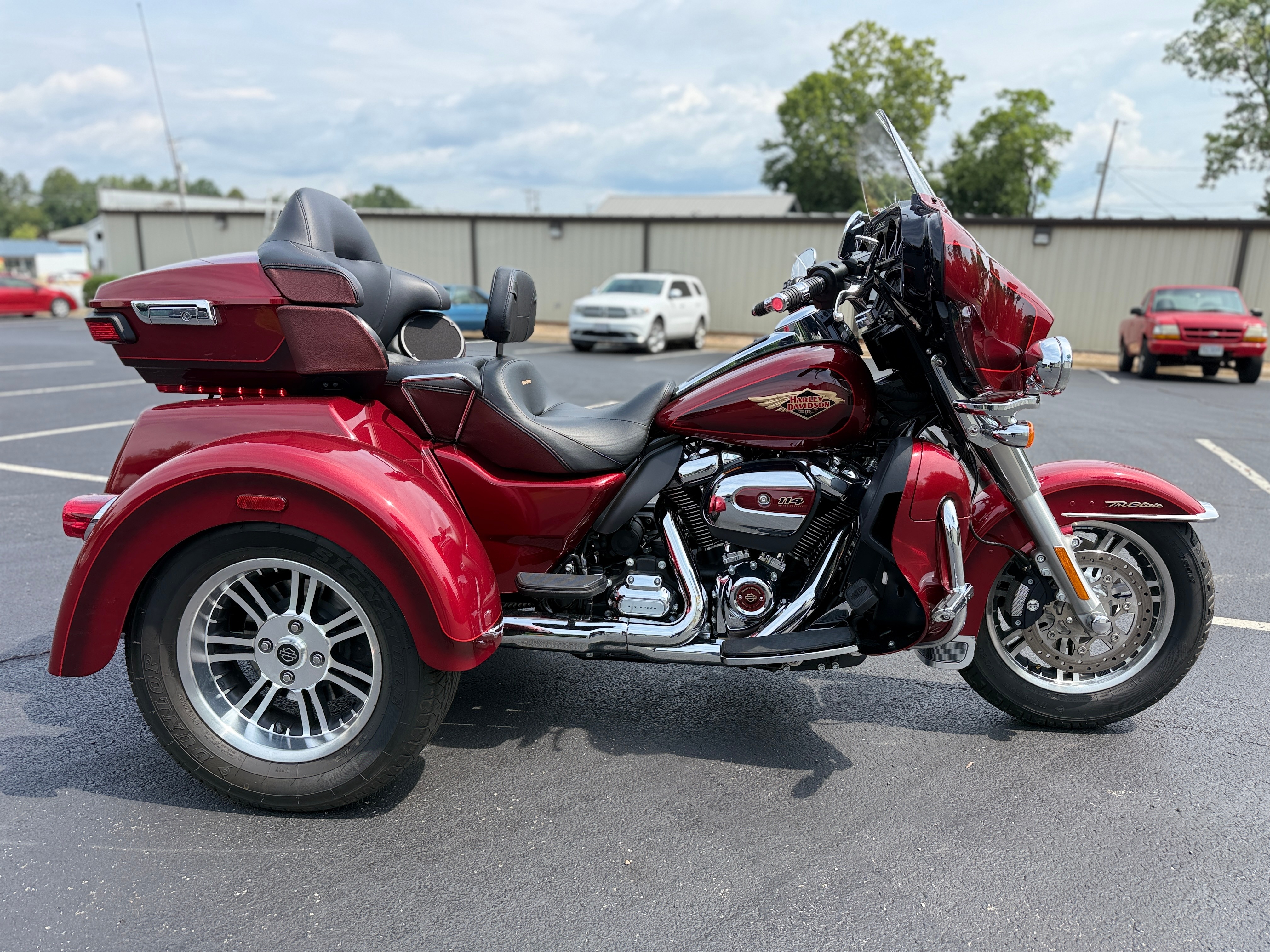 2023 Tri Glide® Ultra Anniversary