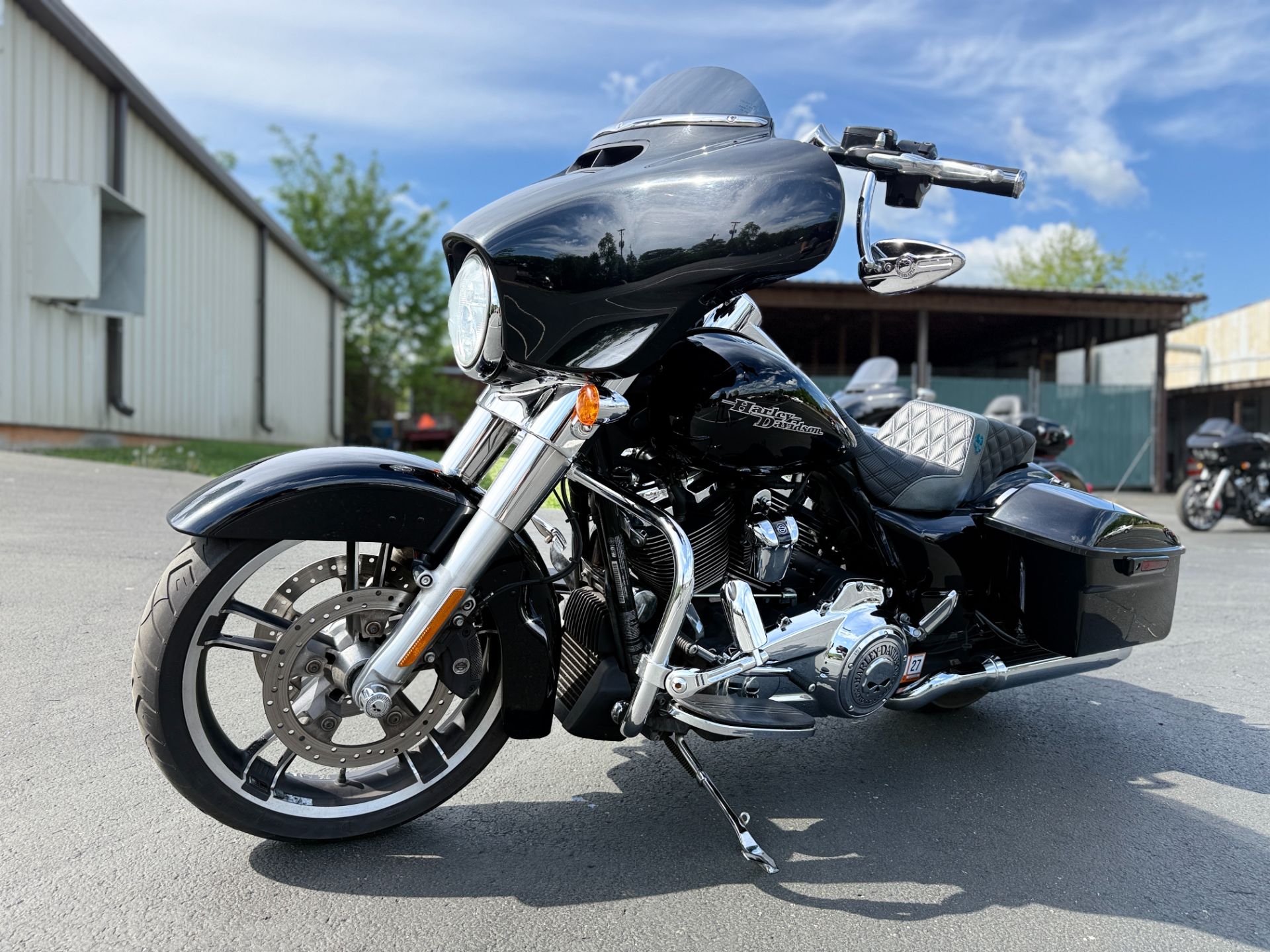 2019 Harley-Davidson Street Glide® 8