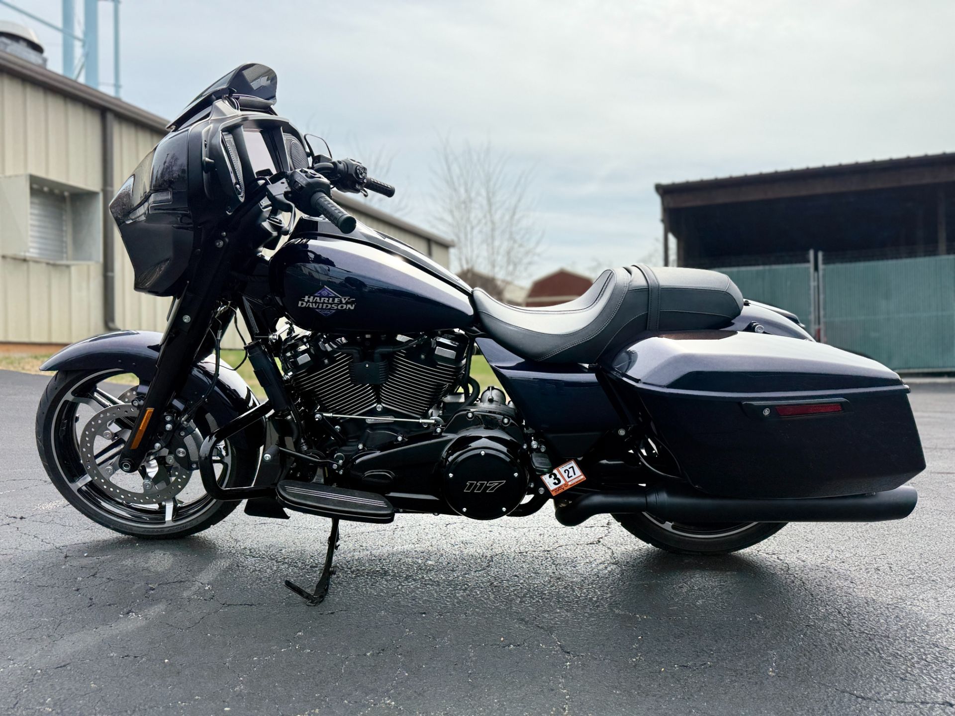 2025 Harley-Davidson Street Glide® 7