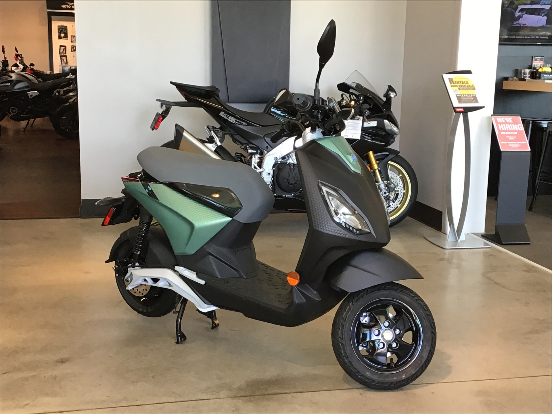 2023 Piaggio Piaggio 1 Active for sale 968015