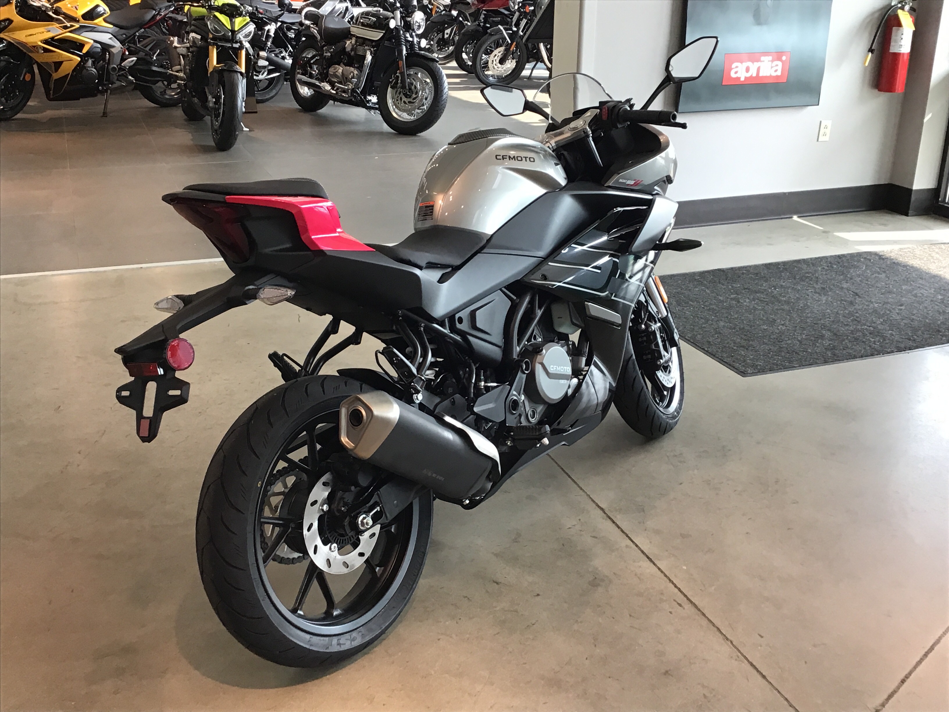 2026  300SS 3