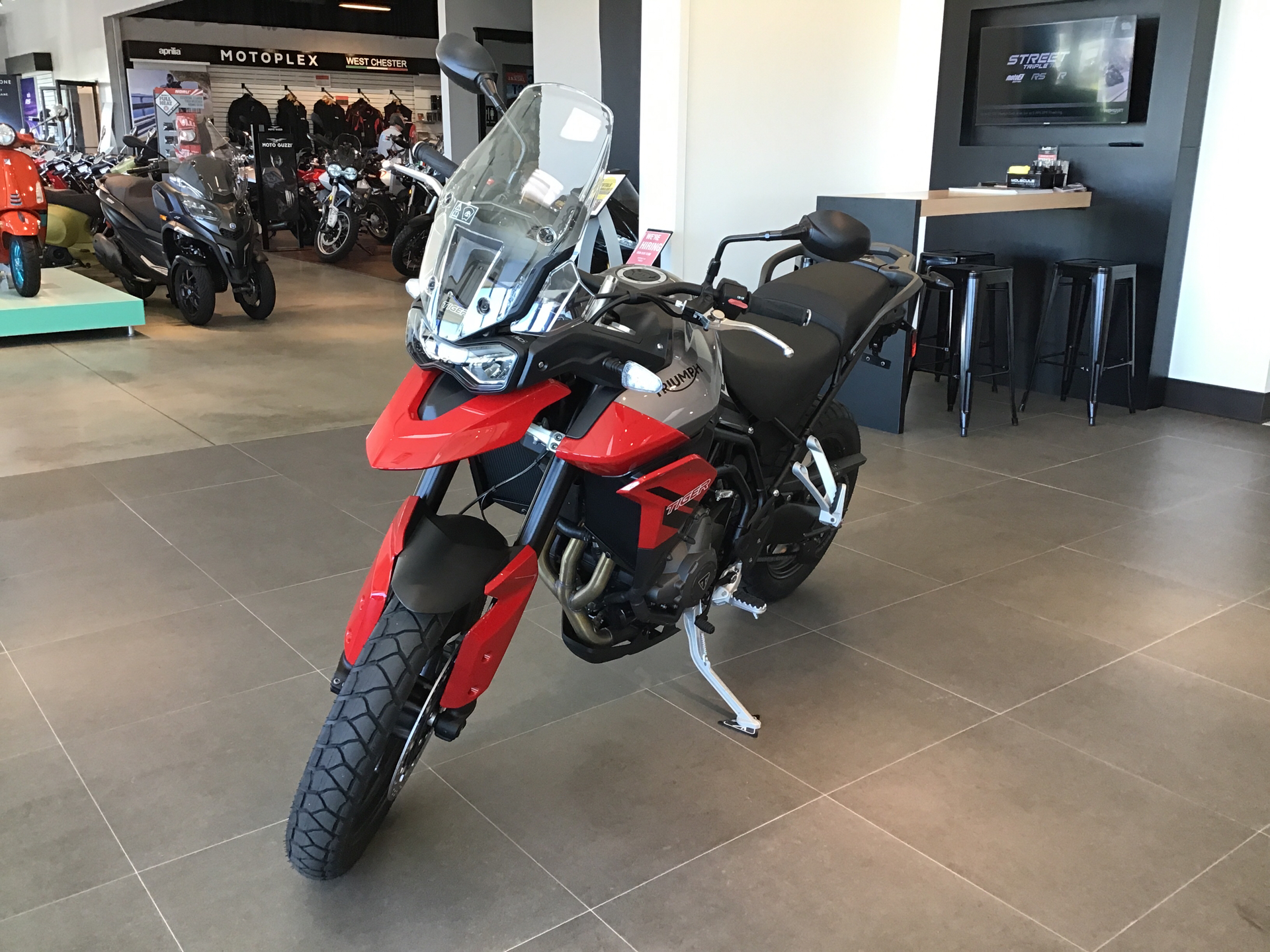 New 2024 Triumph Tiger 850 Sport, West Chester PA | Specs, Price, Photos |  Graphite / Diablo Red TRIRTBN5922
