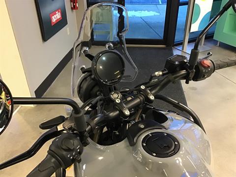 Royal Enfield Himalayan 450 1