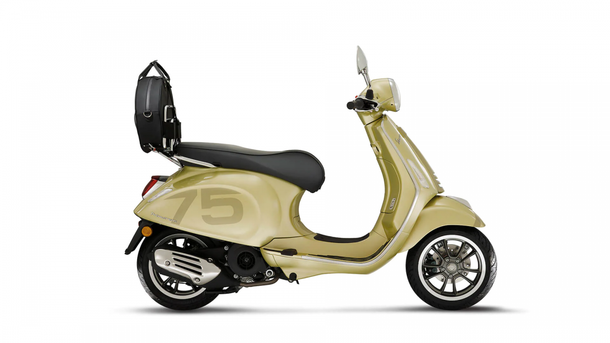 New 2021 Vespa Primavera 50 75th, West Chester PA | Specs