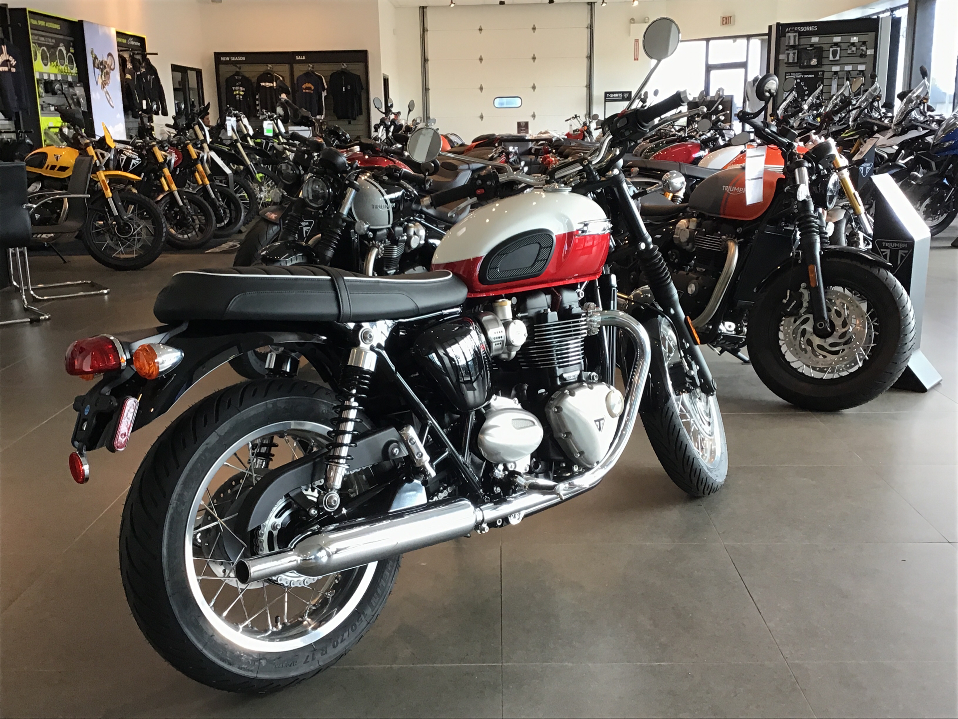 New 2025 Triumph Bonneville T120, West Chester PA | Specs, Price
