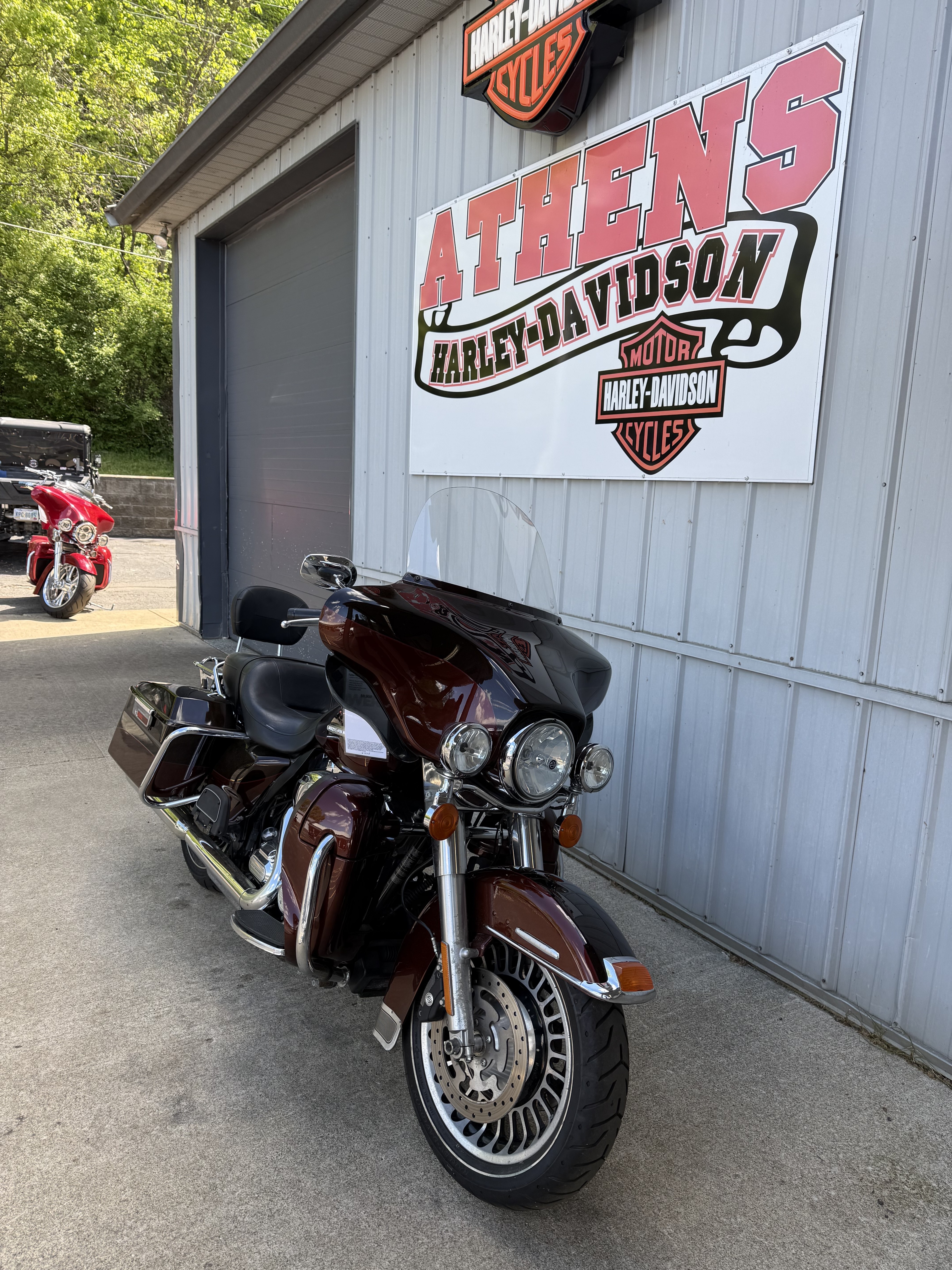 2011 Harley-Davidson Electra Glide® Ultra Limited 3