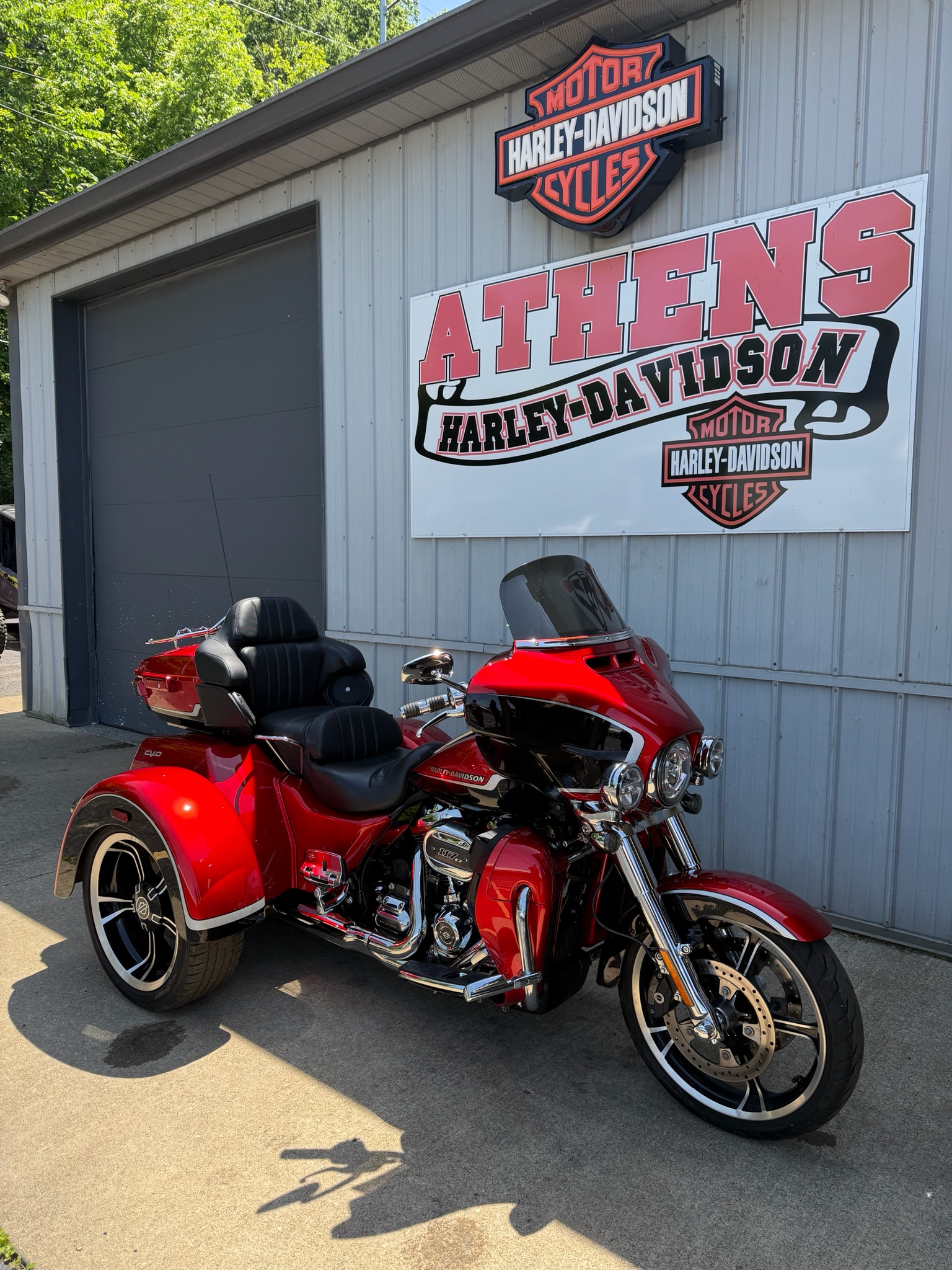 2021 CVO Tri Glide®