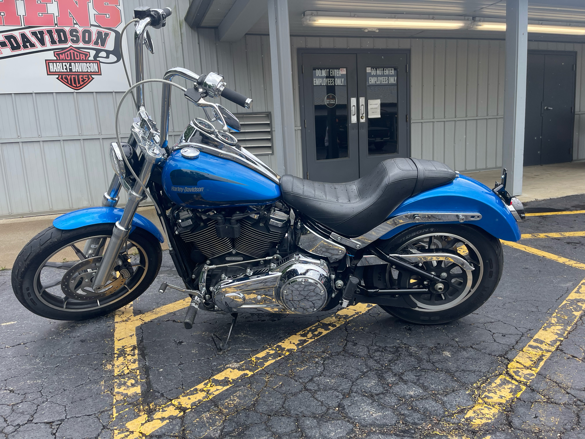 HARLEY-DAVIDSON タンク　バイク サンダーバイク□タンクリフトアップキット 【18年以降