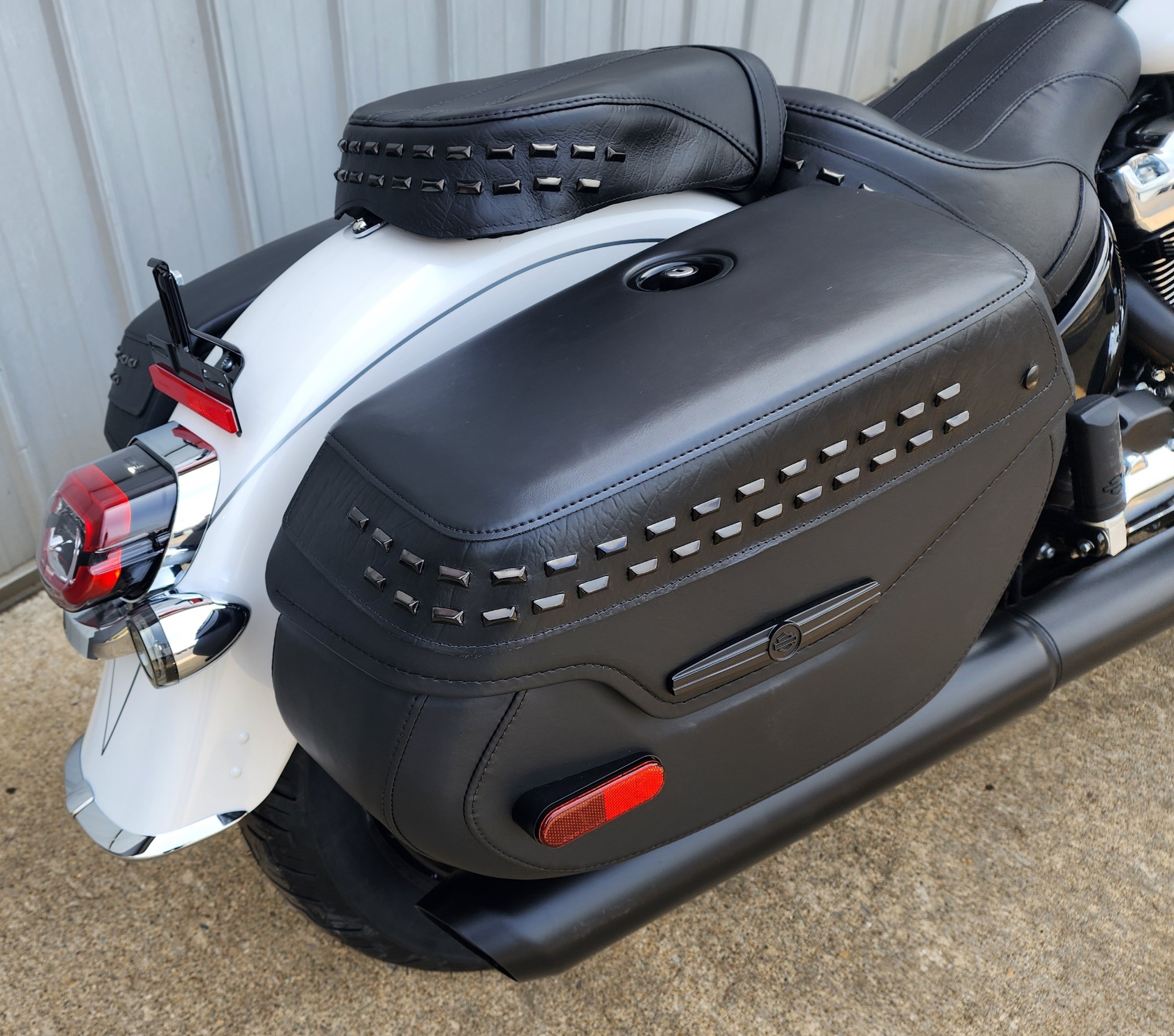 2025 Harley-Davidson Heritage Classic 10